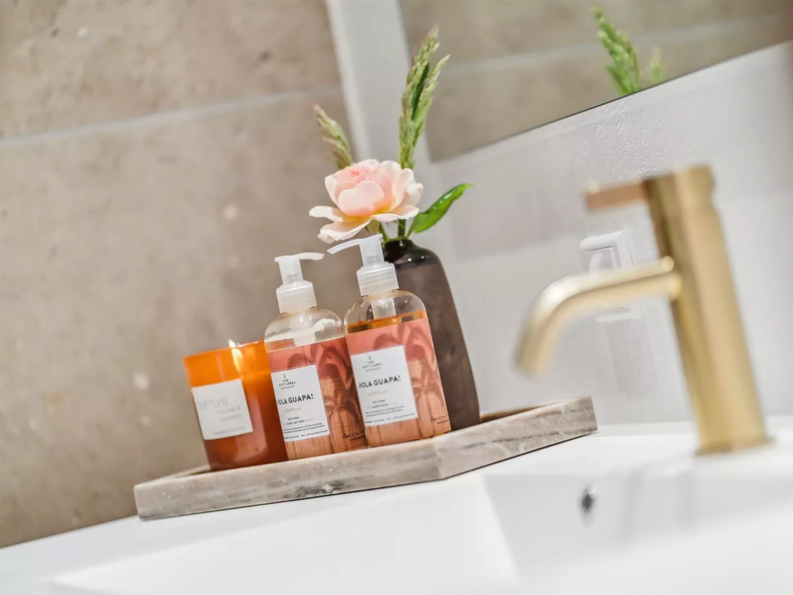 "Karlene" - 300m from the sea-Inside