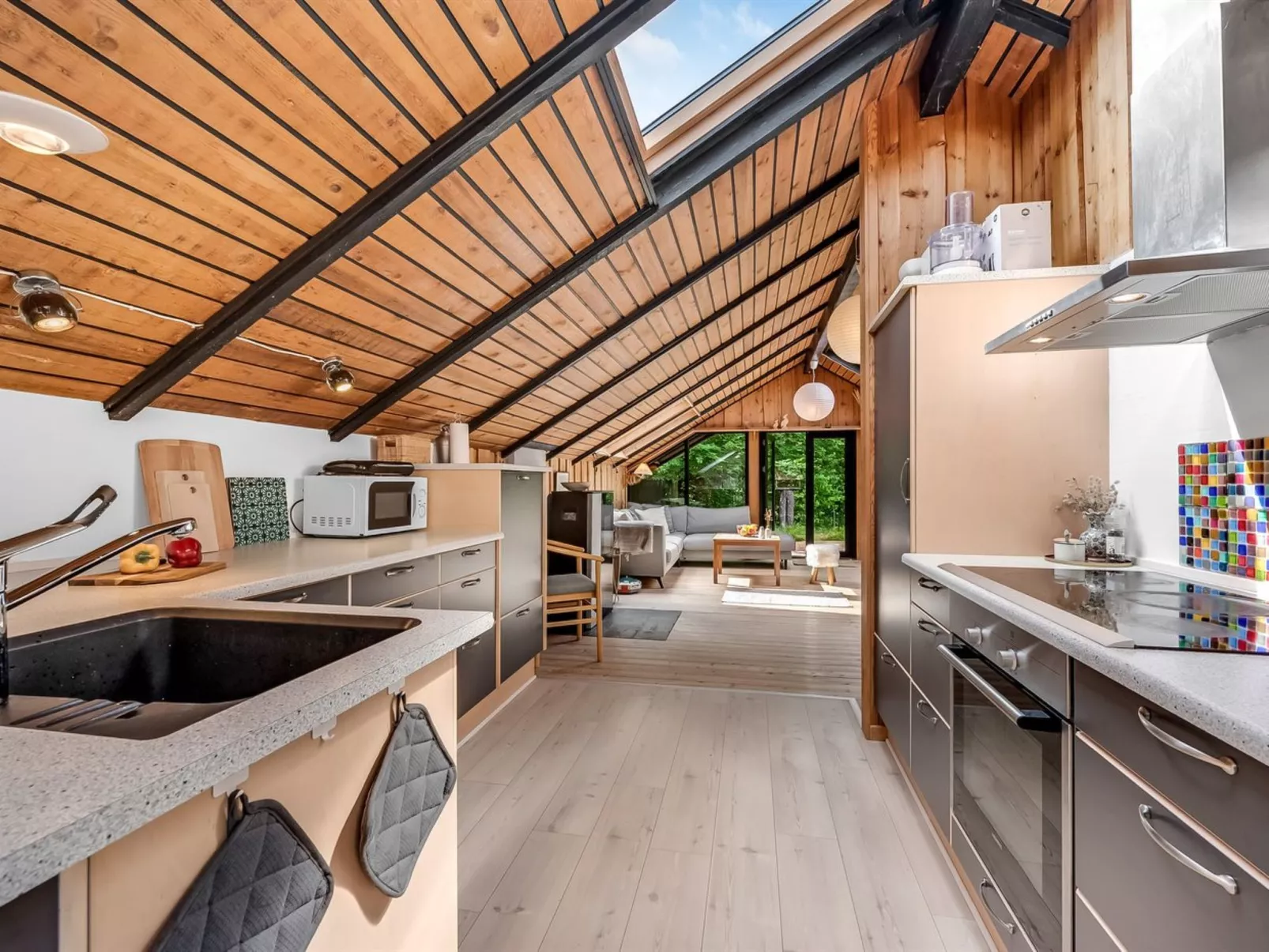 "Kadife" -  from the sea-Inside