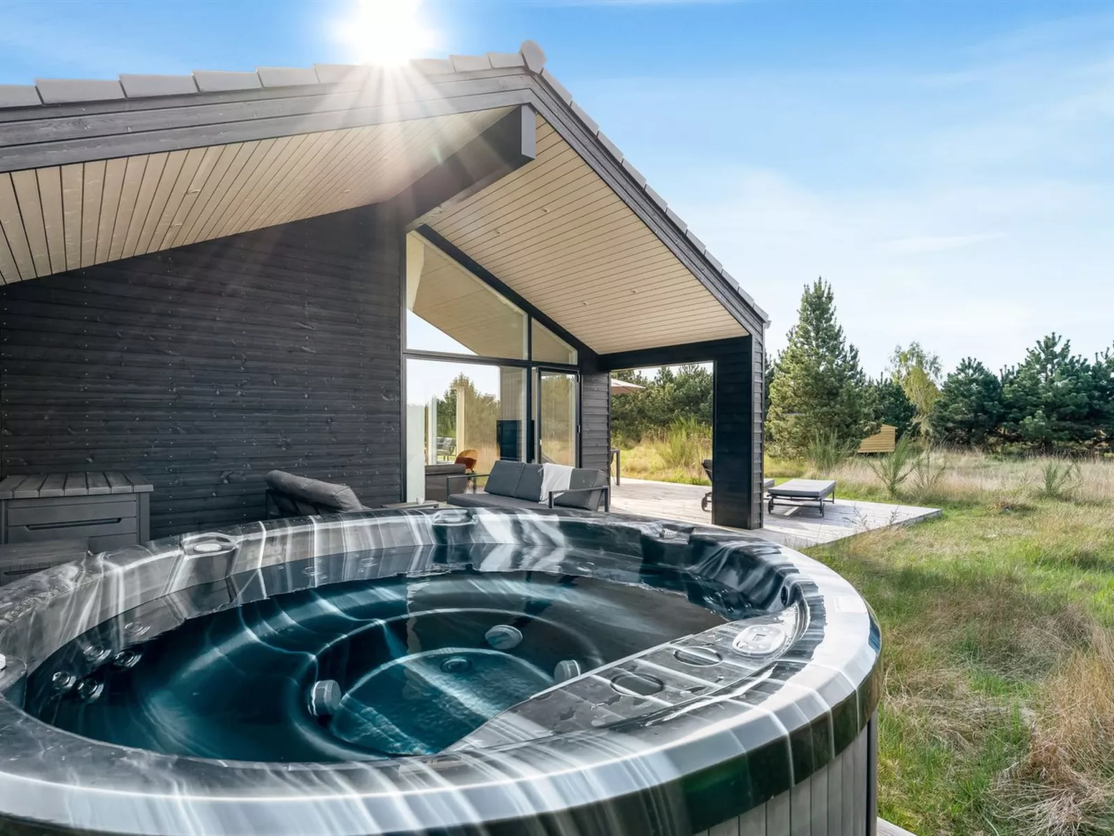 "Jale" - 900m from the sea-Drinnen