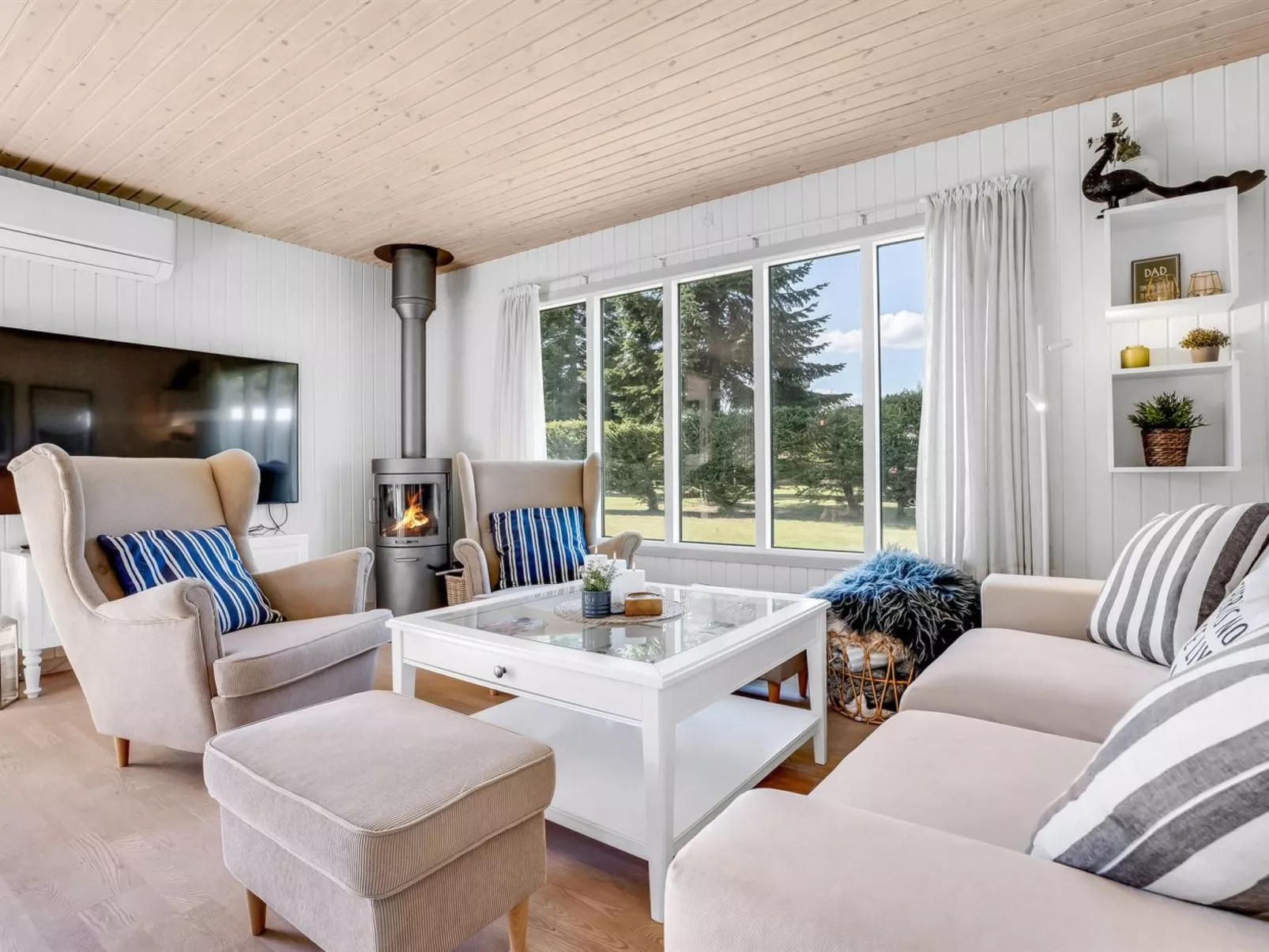 "Kælle" - 750m from the sea-Inside