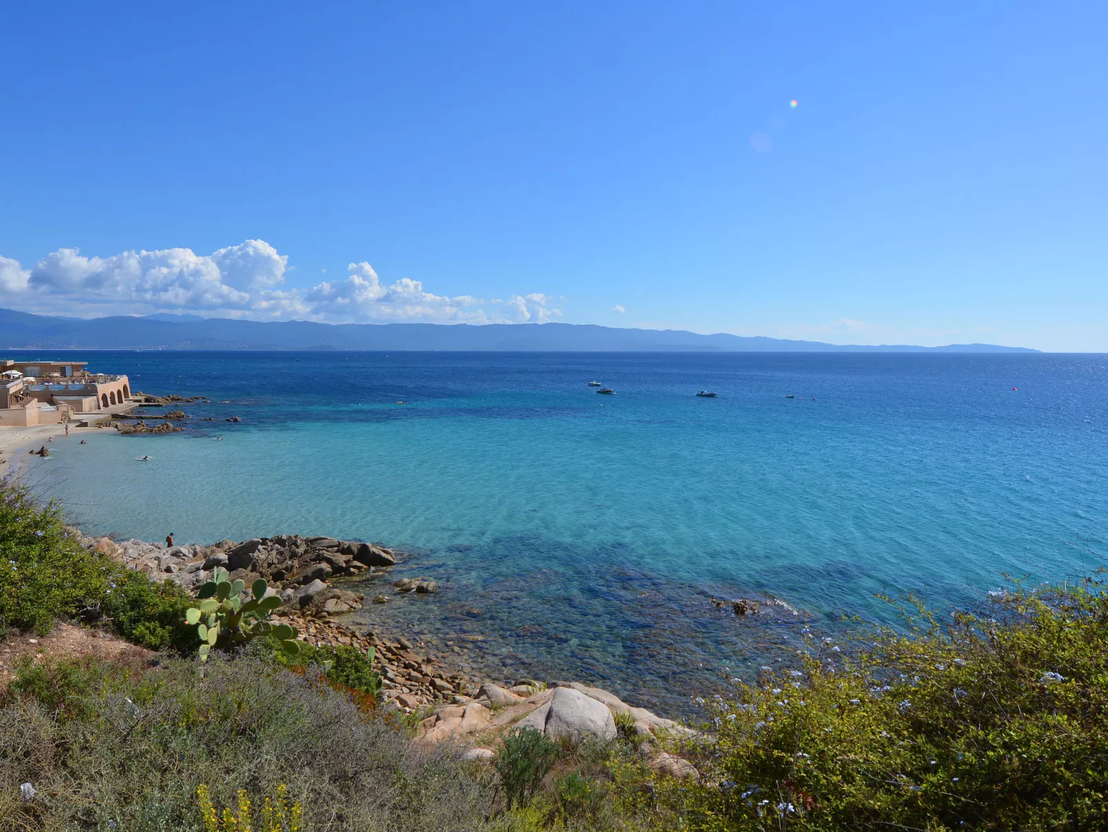 Rés. Les Calanques, T2 2-4 pers.-Outside