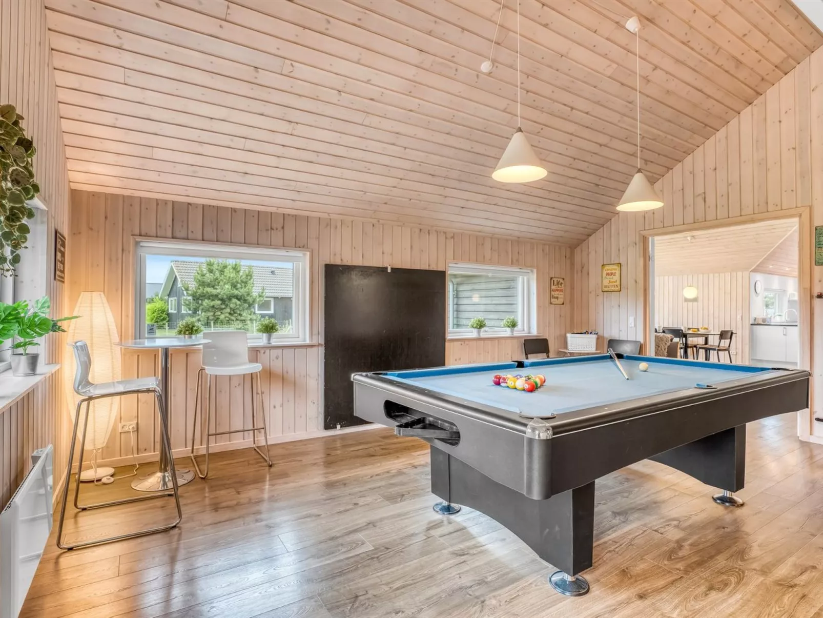 "Imke" - 1km from the sea-Inside