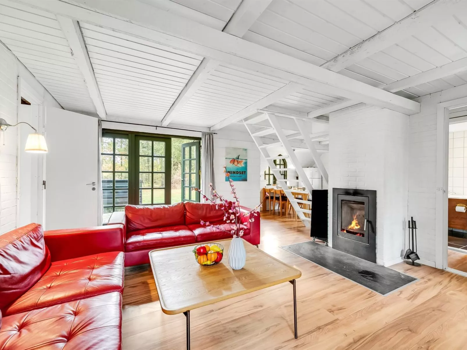 "Matilda" - 1.6km from the sea-Inside