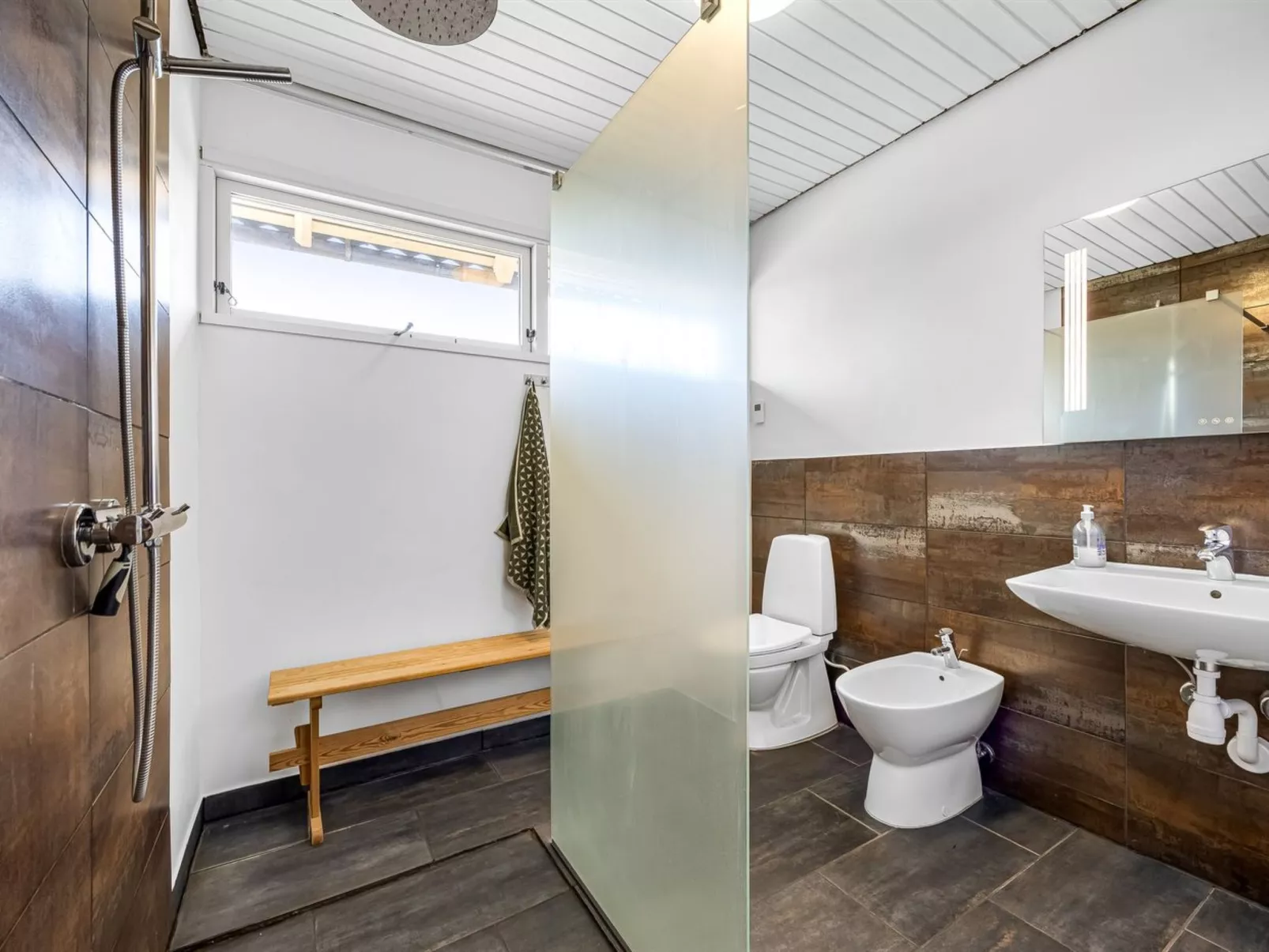 "Solvey" - 400m from the sea-Drinnen