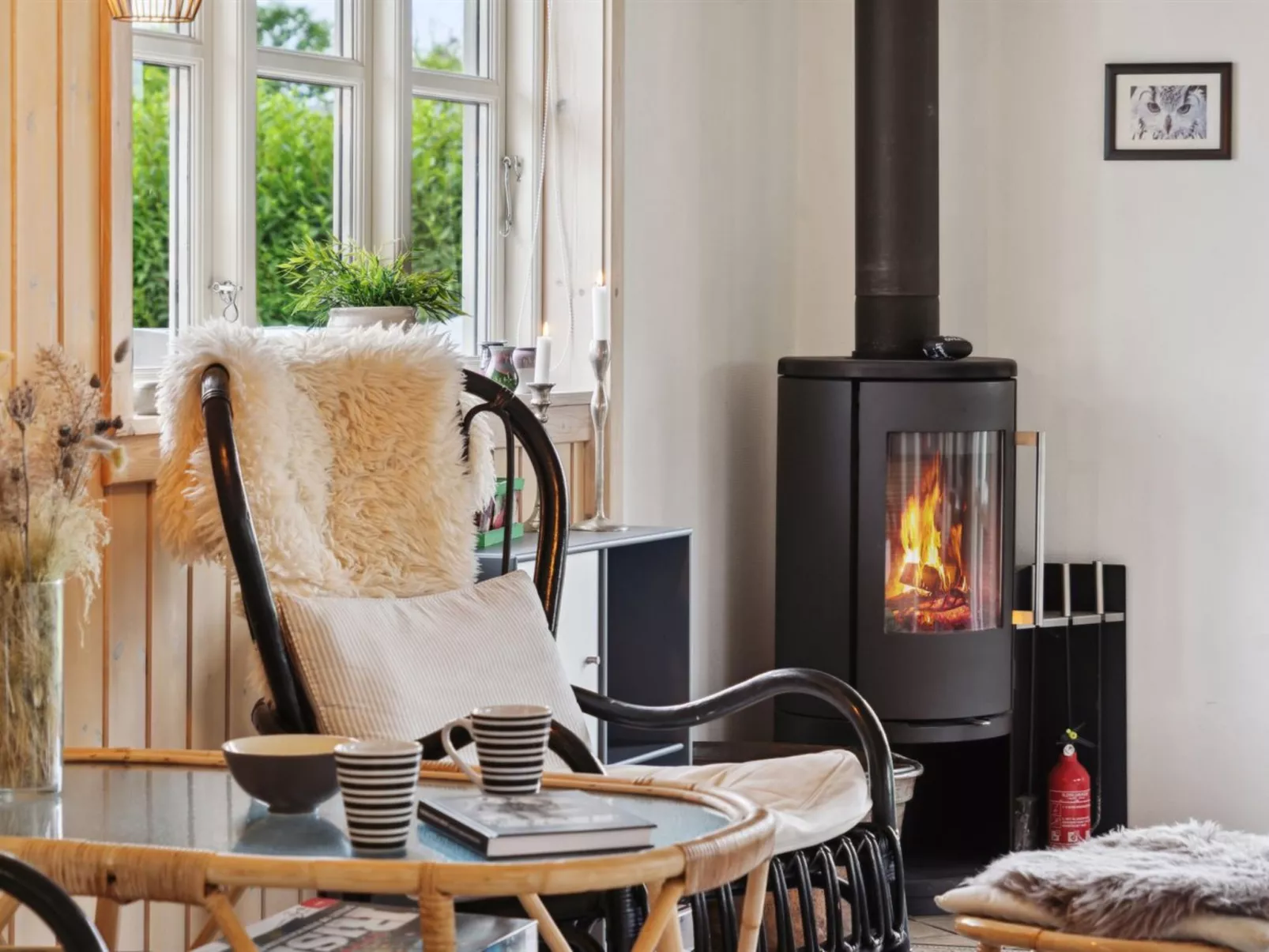 "Andon" - 320m from the sea-Inside