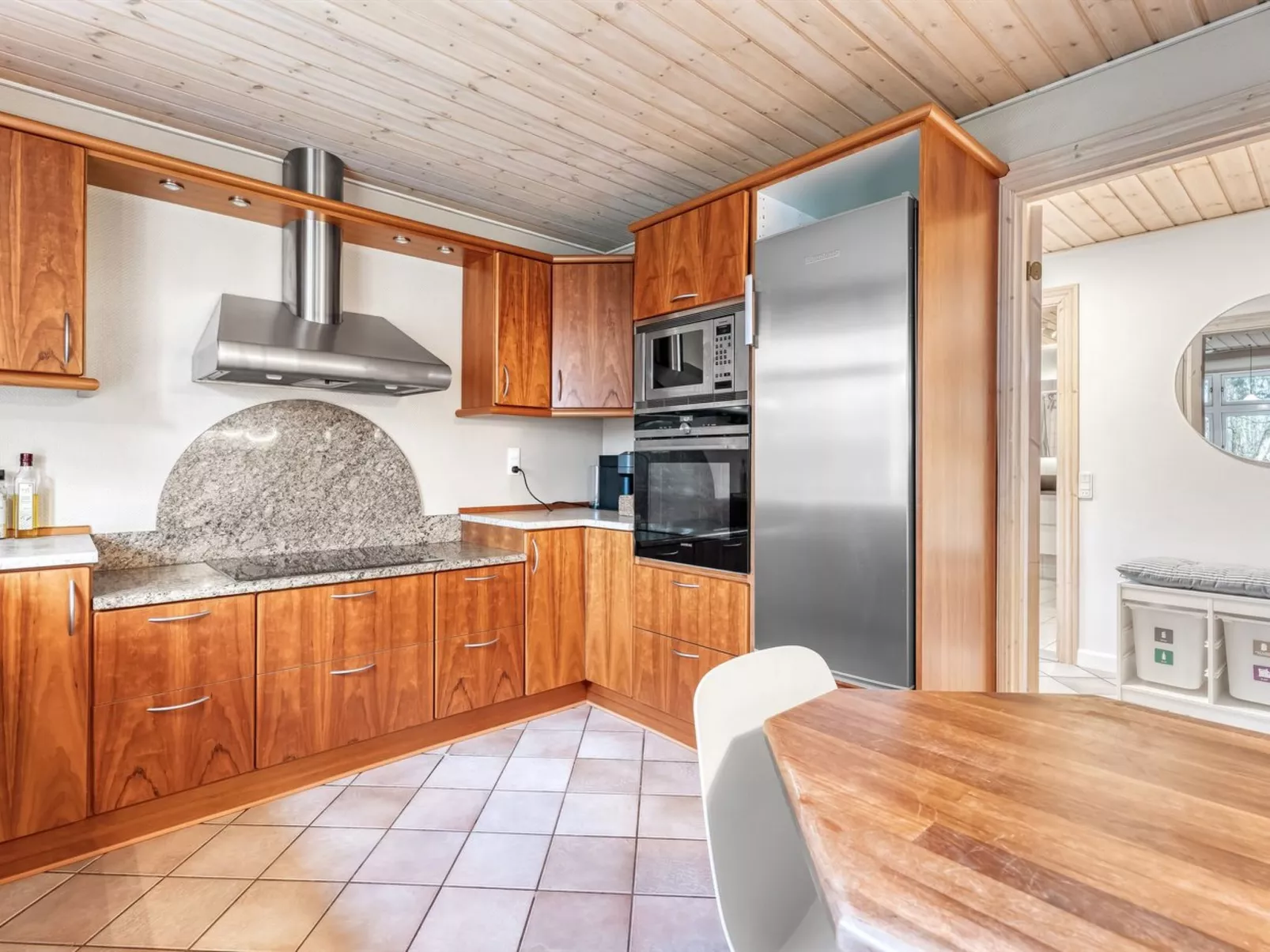 "Kerttuli" - 540m from the sea-Inside