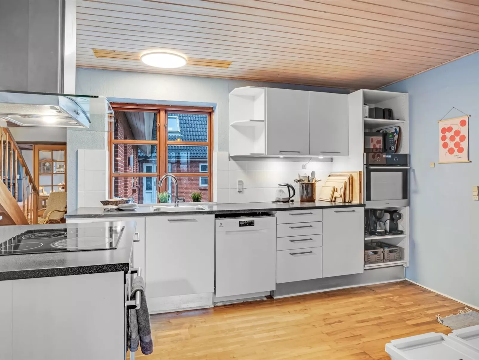 "Star" - 200m to the fjord-Inside