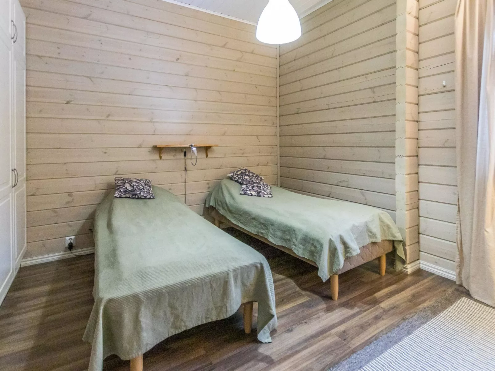 Uulanlinna a, paritalo-Dedans