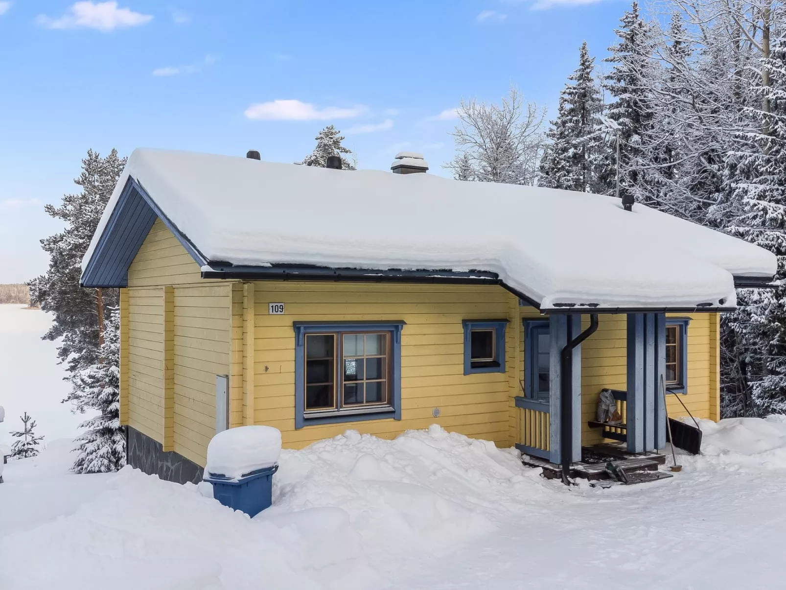 Villa paasisalo-Inside