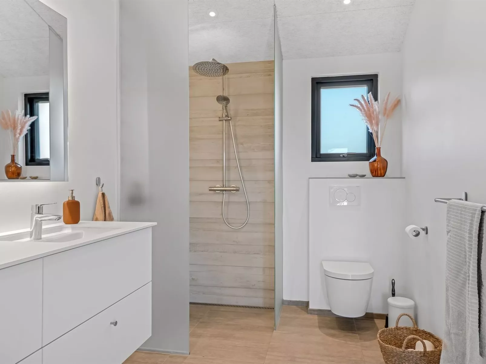 "Petri" - 1km from the sea-Dedans