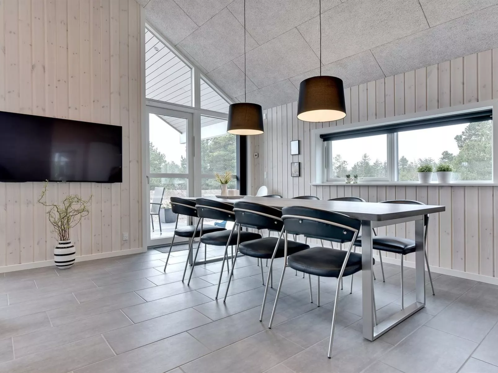 "Hwithoveth" - 1.4km from the sea-Dedans