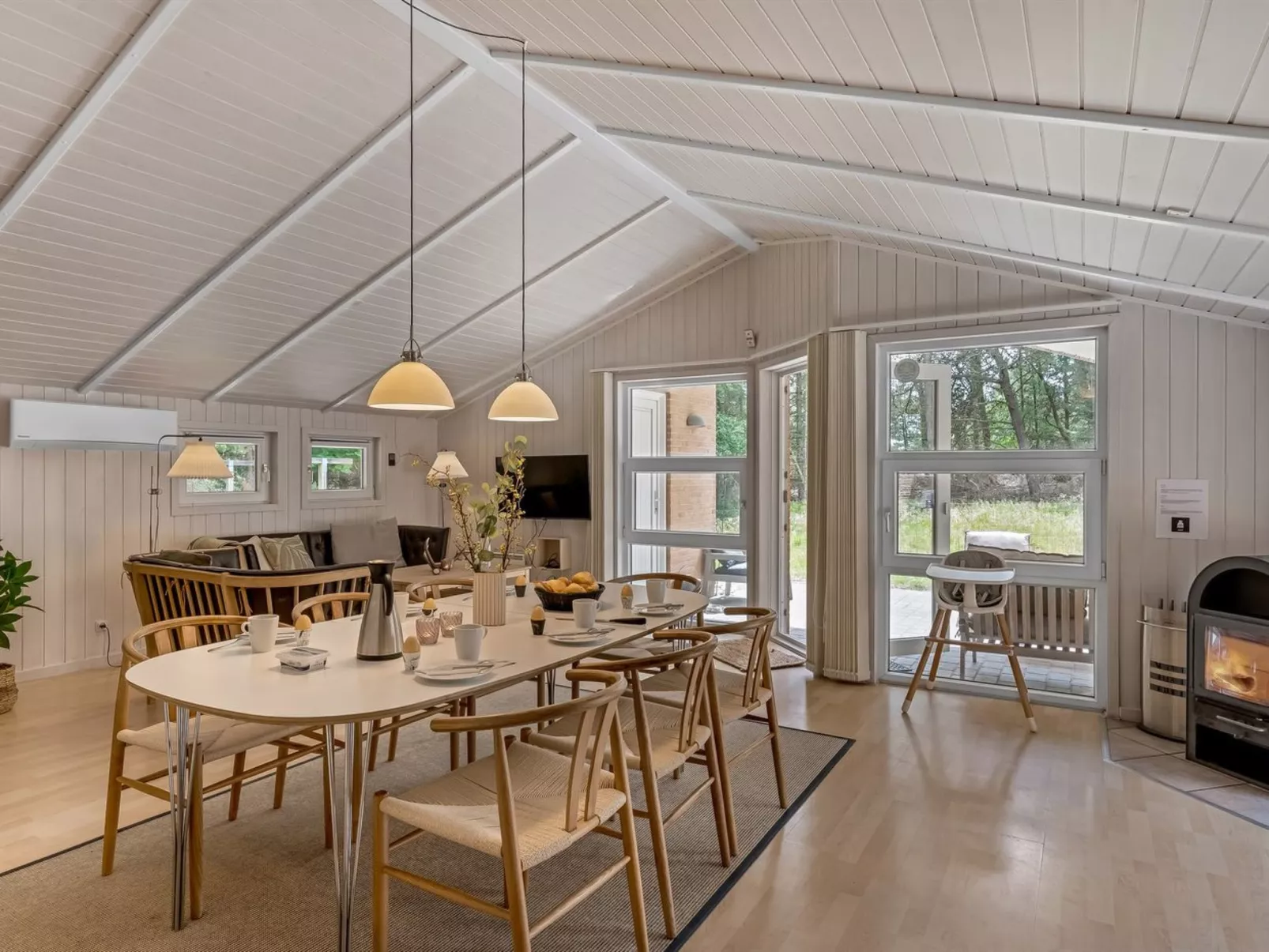 "Batsha" - 1.7km from the sea-Dedans