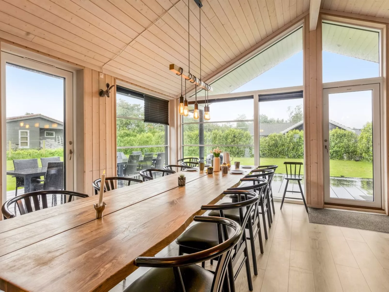 "Bernadine" - 500m from the sea-Dedans