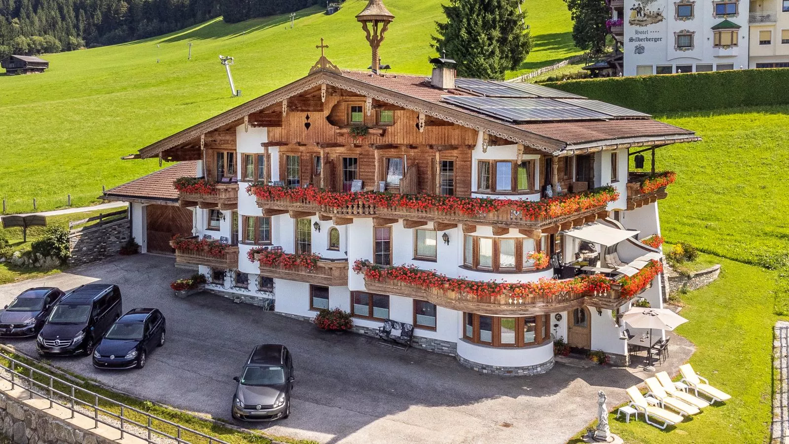 Landhaus Marchfeld Top 5-Außenbereich Sommer