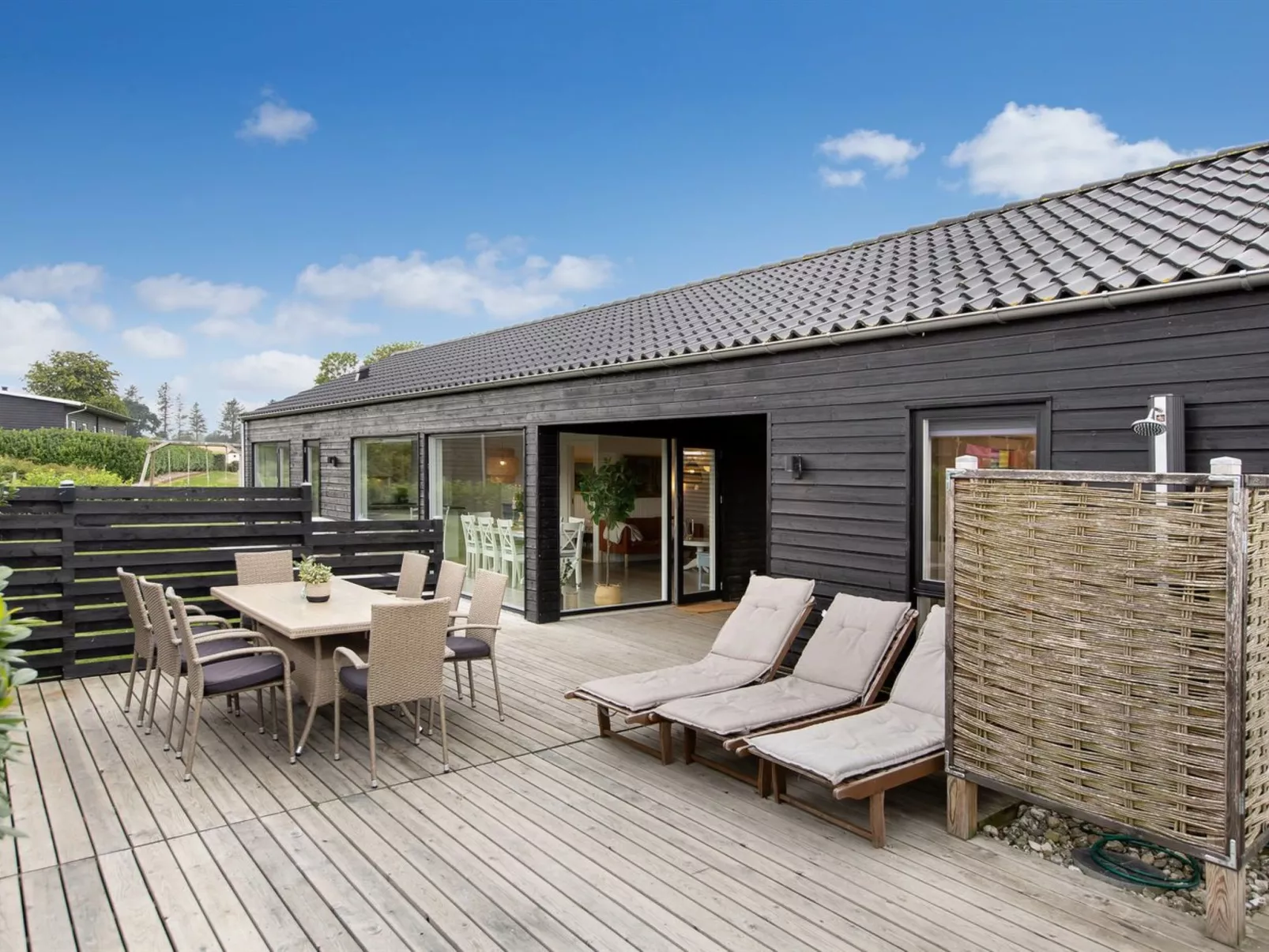 "Sigrun" - 300m from the sea-Draußen