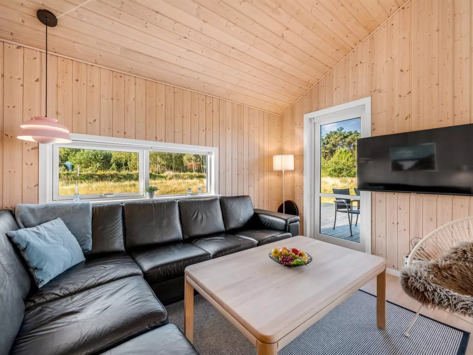 "Kanerva" -  from the sea-Inside