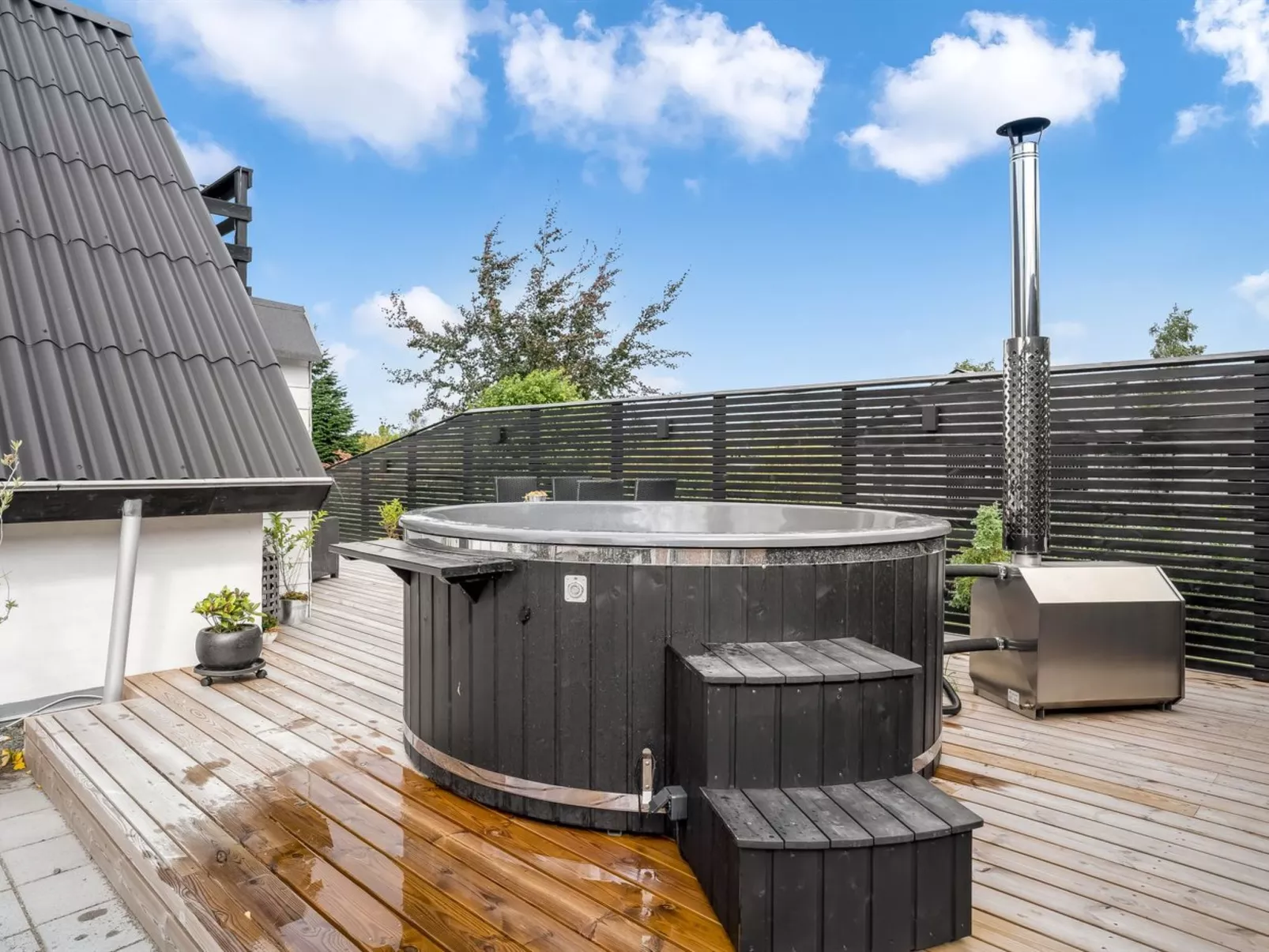 "Milutin" - 650m from the sea-Outside