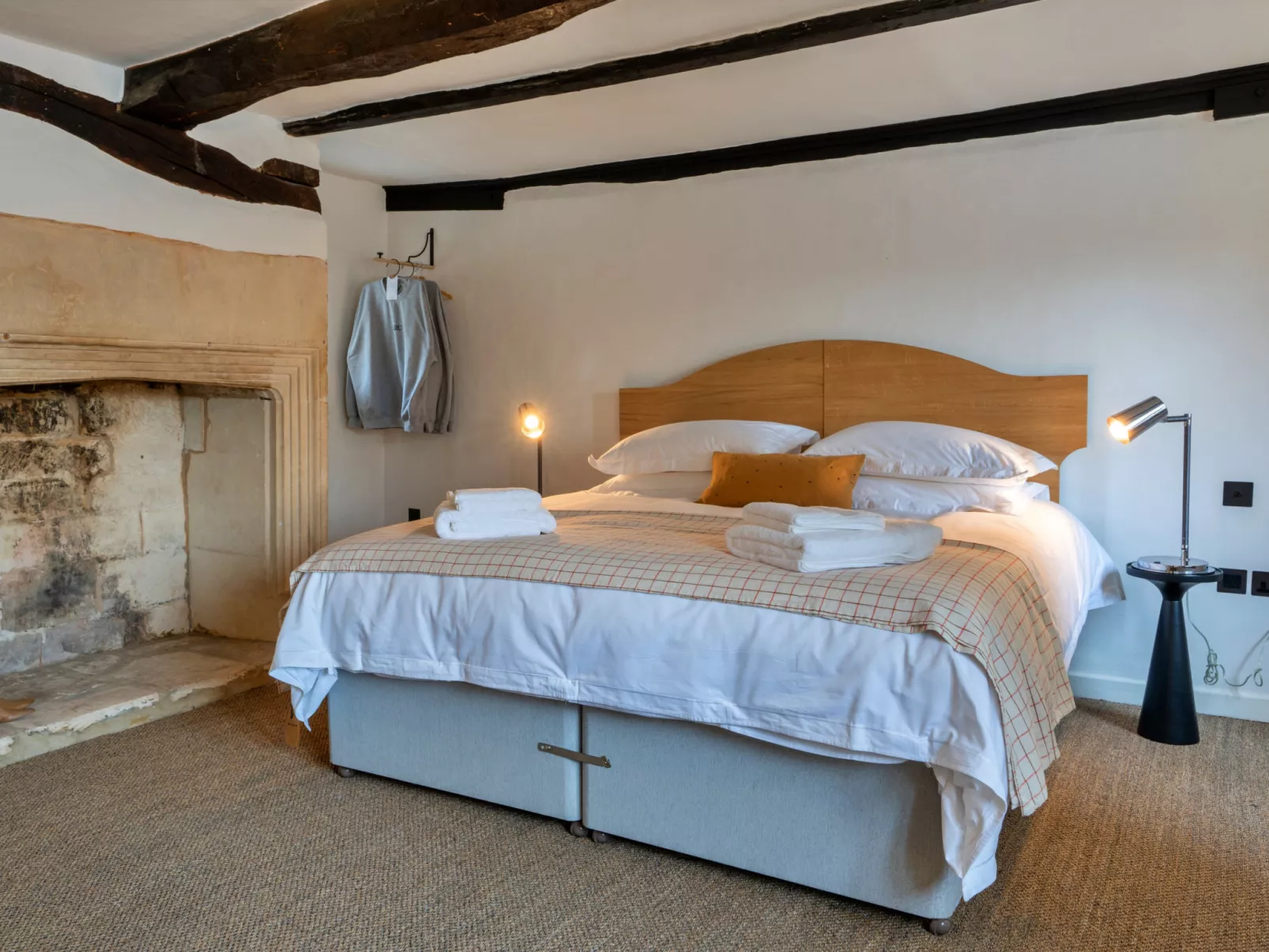 ARC Painswick-Inside