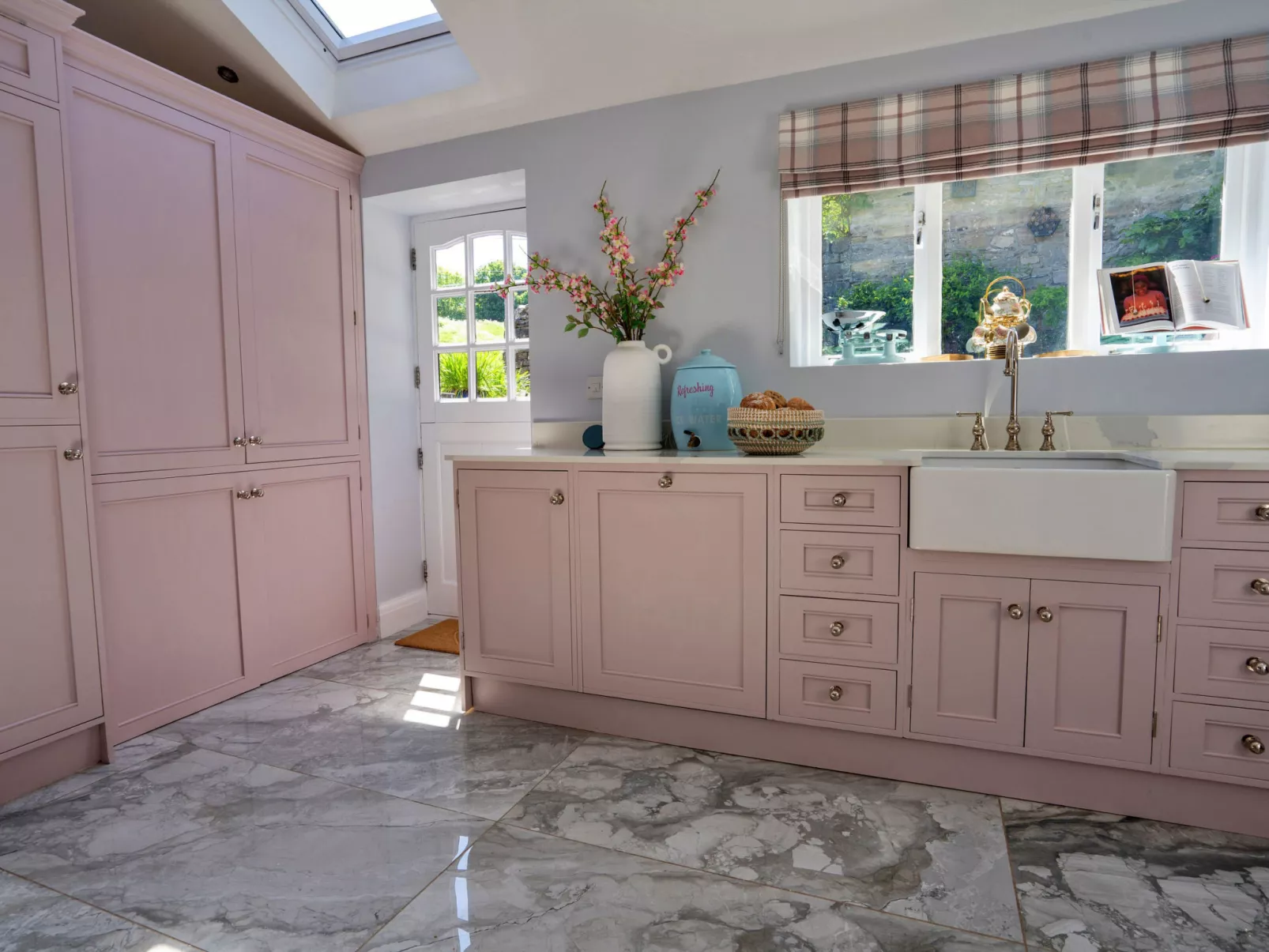 Sisu Bakewell, Limestones Cottage-Drinnen