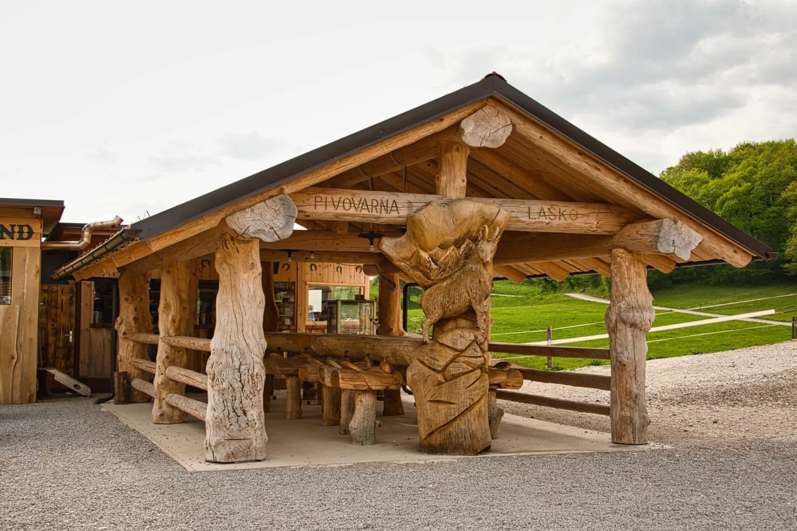 Visnja Gora Meadow Hideaway with Terrace - One Bedroom Cottage with Terrace (owner Hiška na skalci)-Im Freien