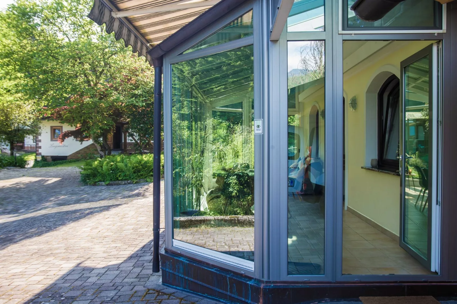 Rustic Authentic Holiday Home with Terrace and Wood Stove - Three Bedroom Holiday Home with Terrace-Im Freien