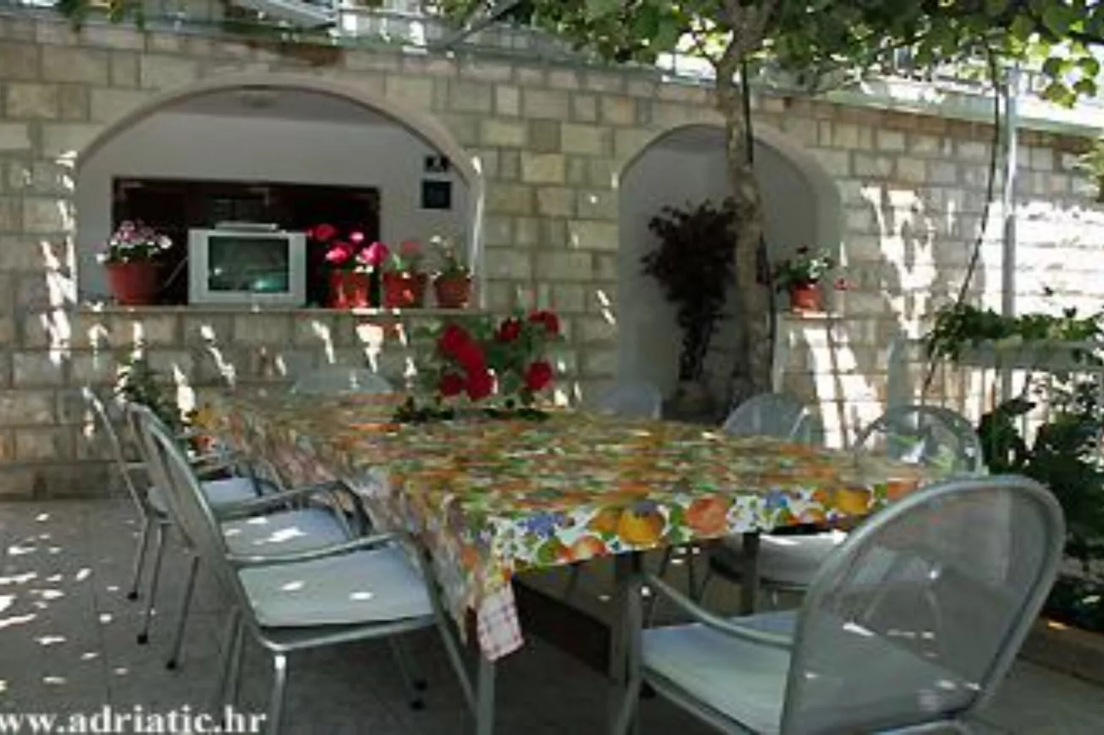 Two-Bedroom Apartment With Terrace-Ambiente