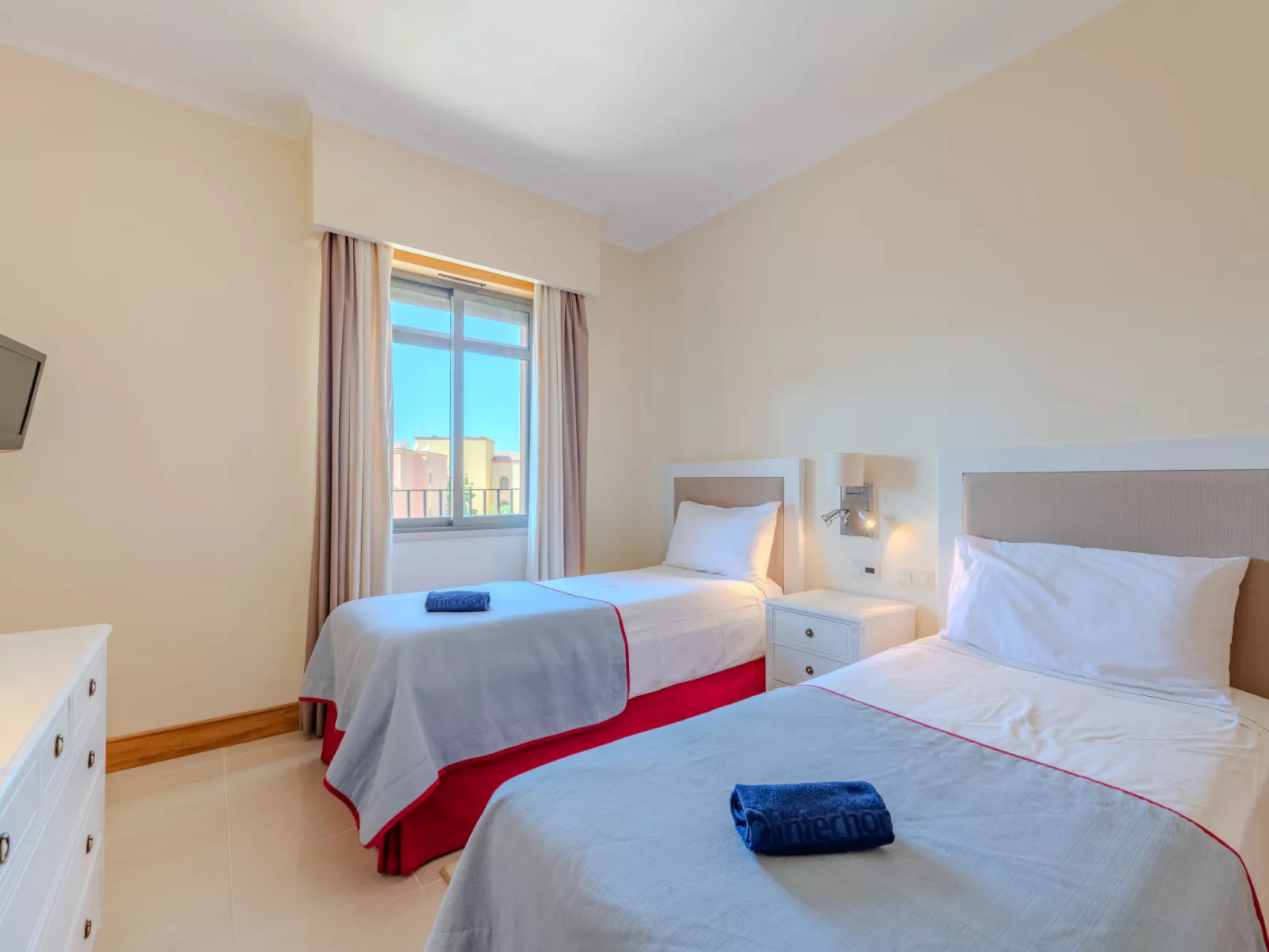 The Residence at Victoria-Inside