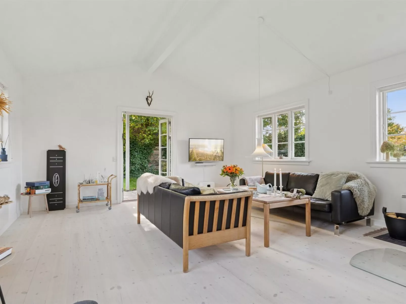 "Domi" - 1.3km from the sea-Dedans