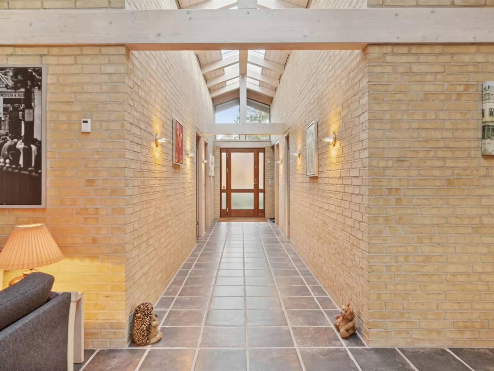 "Jorid" -  from the sea-Inside