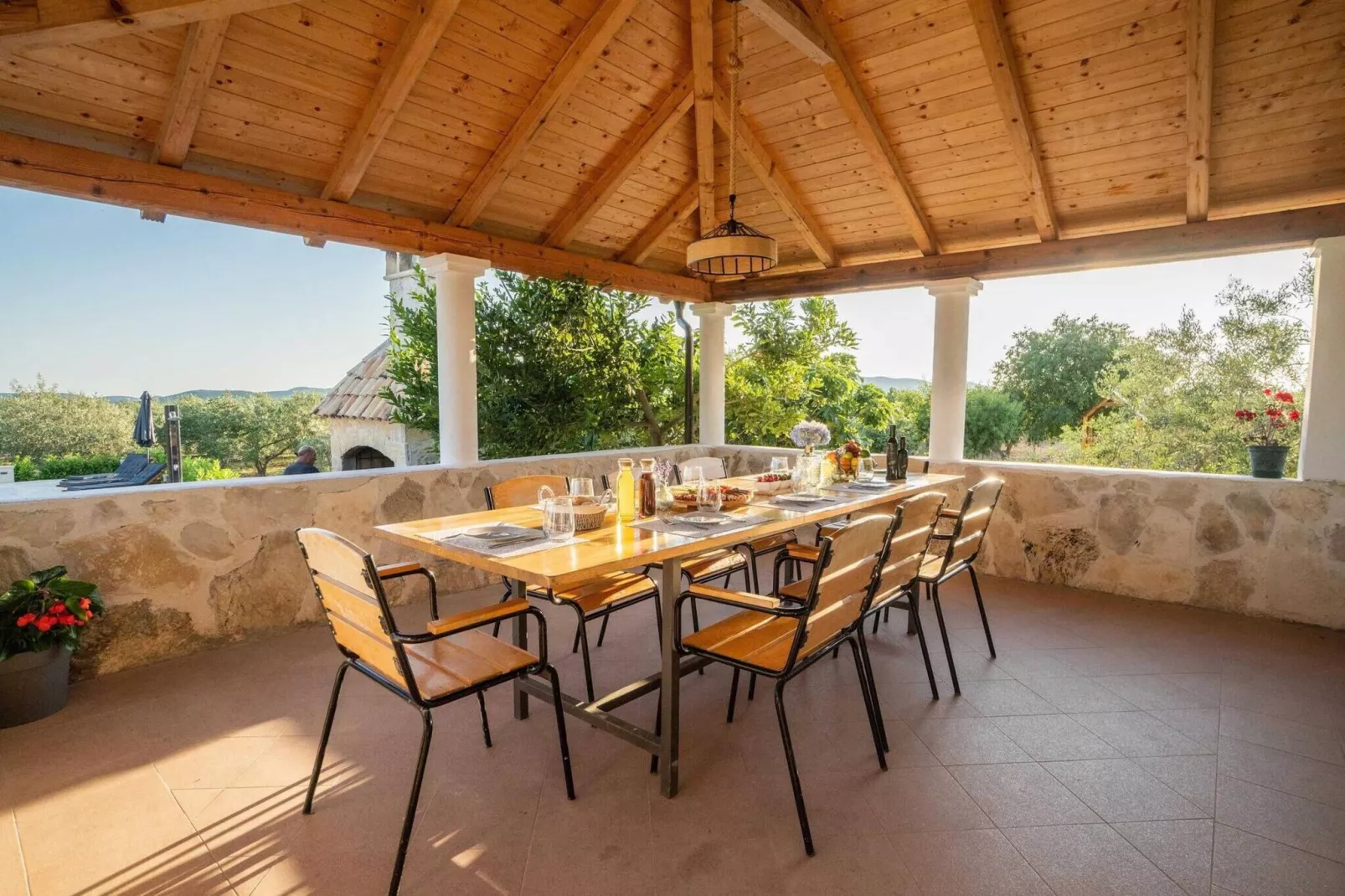 Authentic Villa Storia-Terrasse / balcon