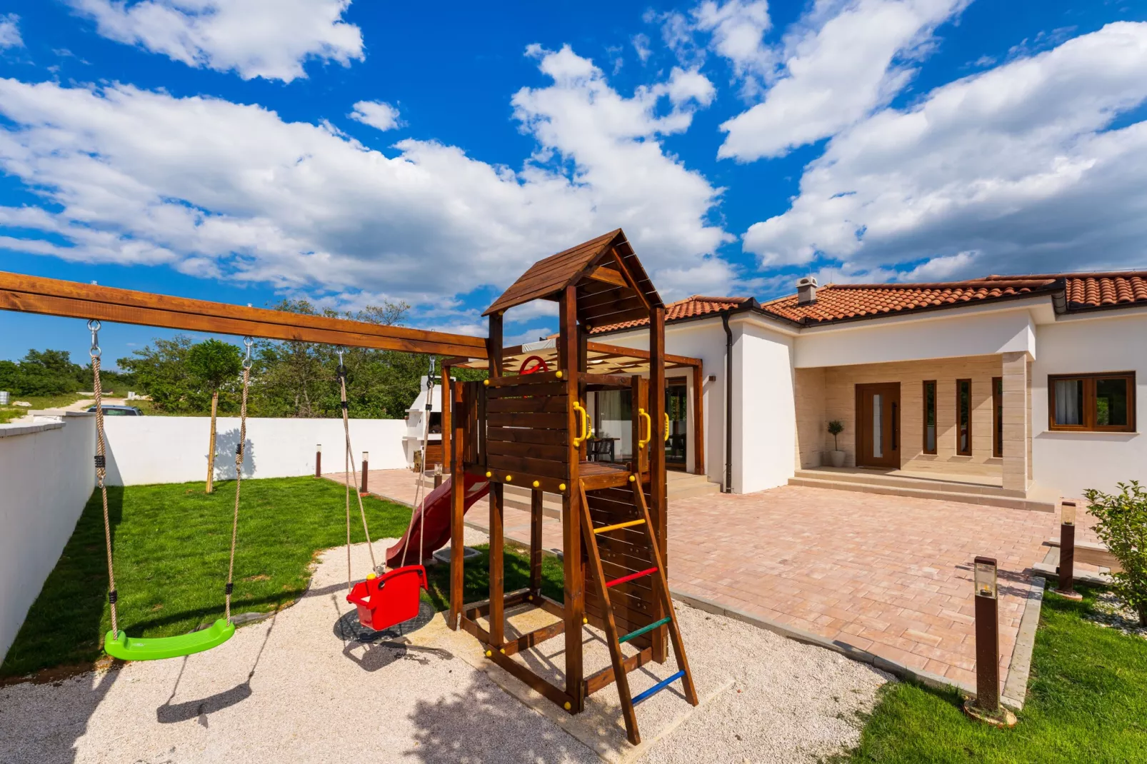 Luxury Villa T&T-Garten Sommer