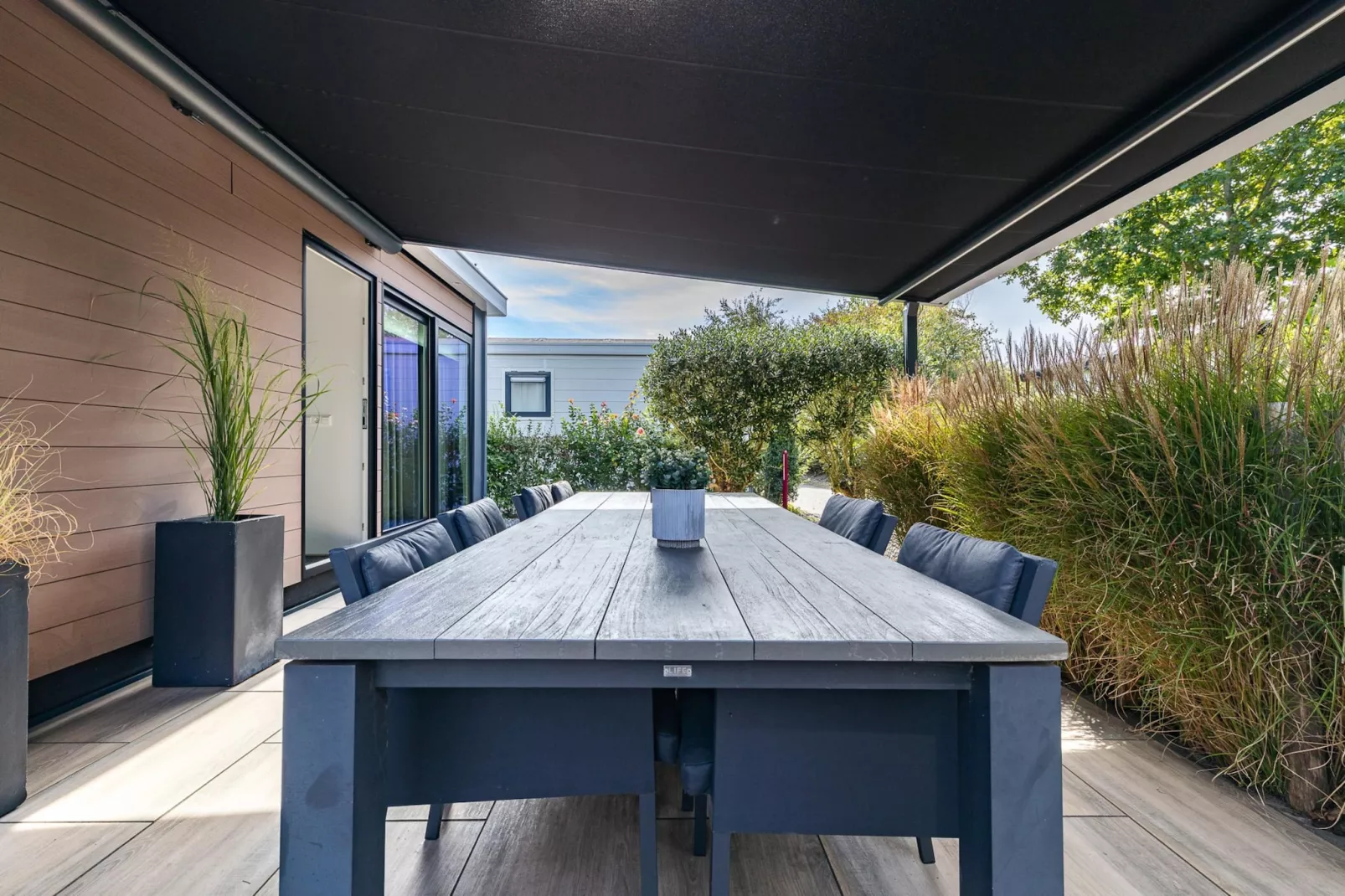 Chalet Julianahoeve | Beachhouse Renesse 2645-Terrasse / balcon