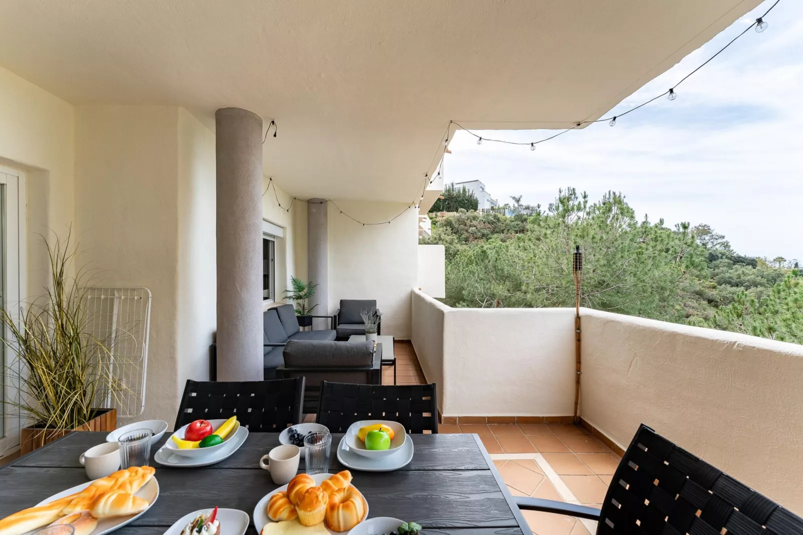 CT 375 - Faro's Cozy Dream in Elviria - Marbella-Terrasse/Balkon