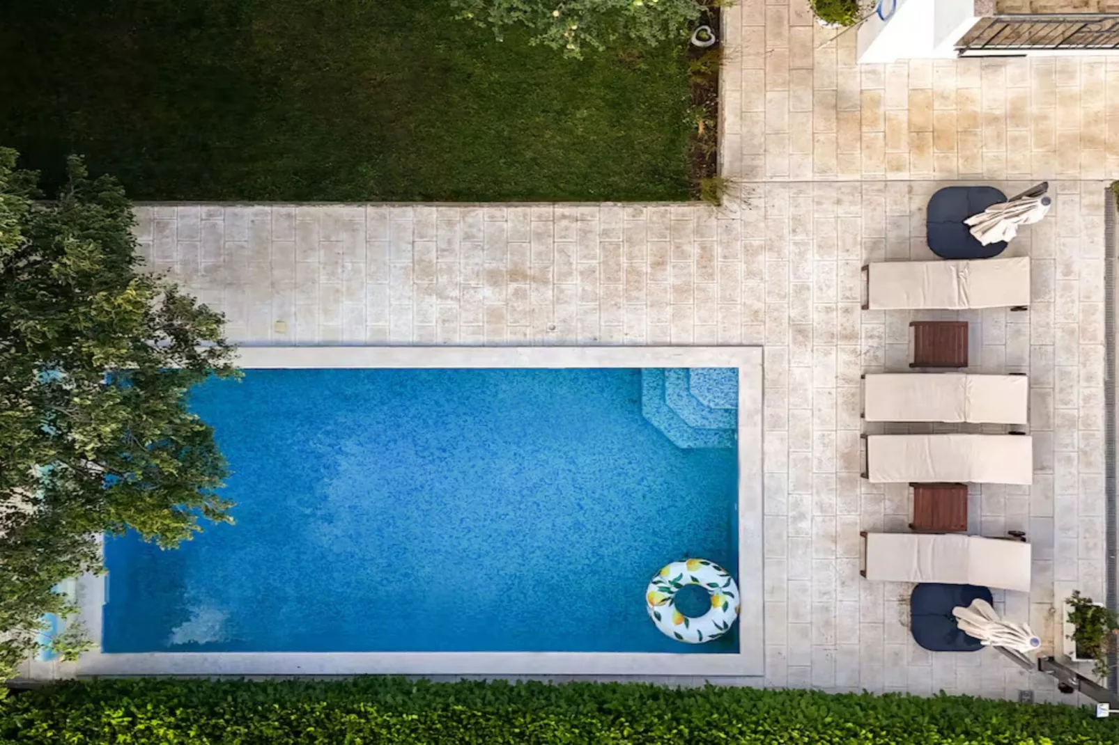 Villa Mima Pool Retreat - Five Bedroom Villa With Pool-Swimming pool