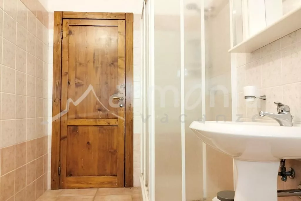 561526-Nicht zugeordnet