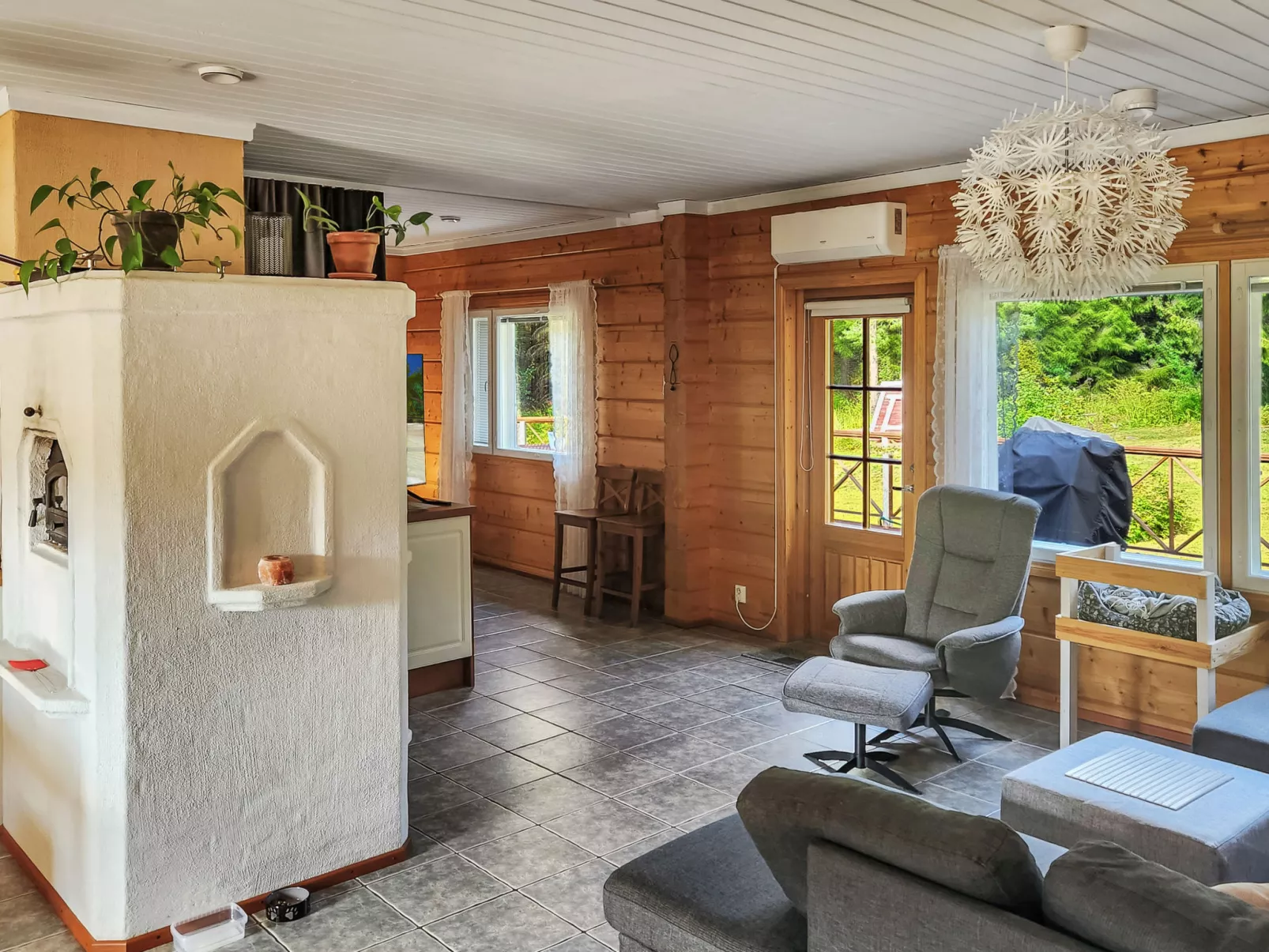 Villa soittoranta-Drinnen