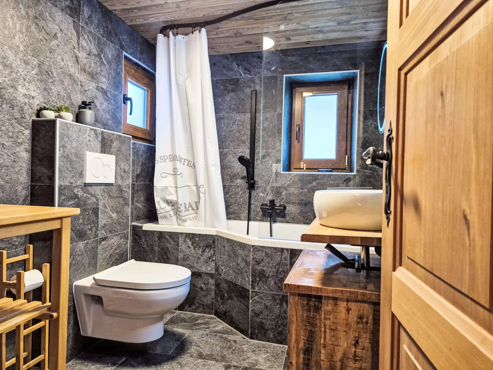 Les Agettes 1865-Inside