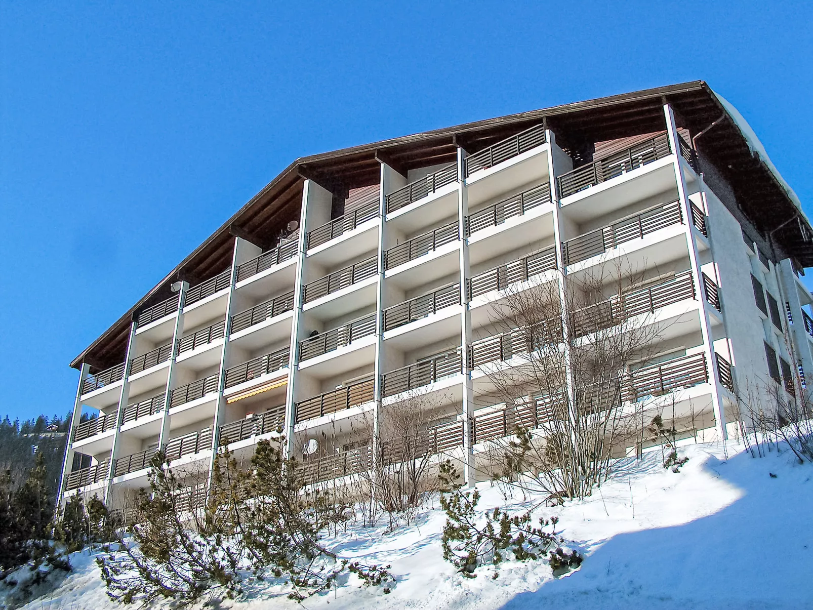 Armorial Ouest 51-Dehors