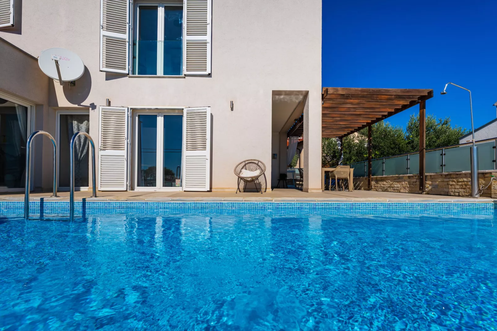 Sea view Villa Anpero-Piscine