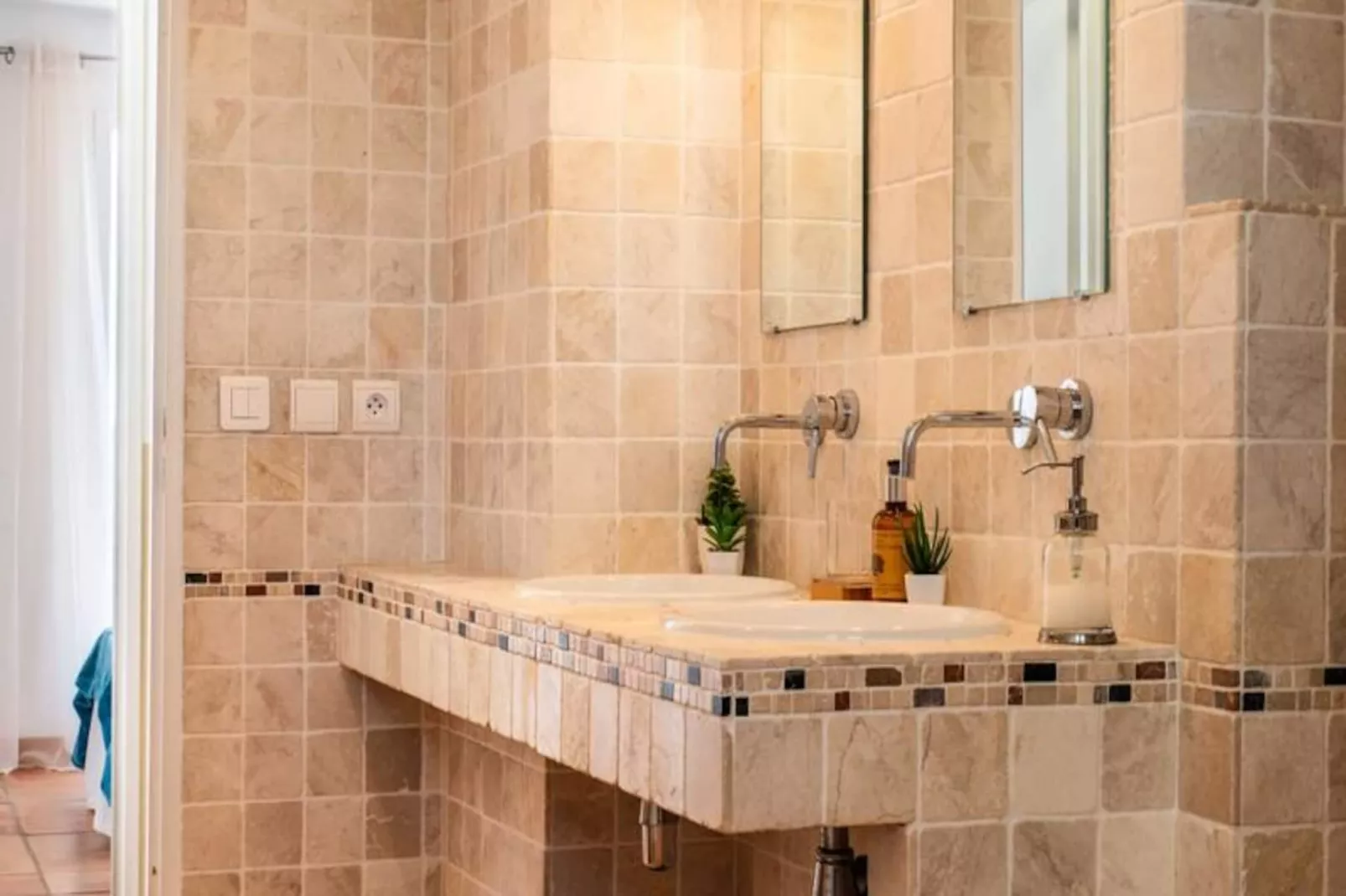 Résidence Villa 5 Chambres, Sauna, Piscine Et Vue Mer.-Non tagué