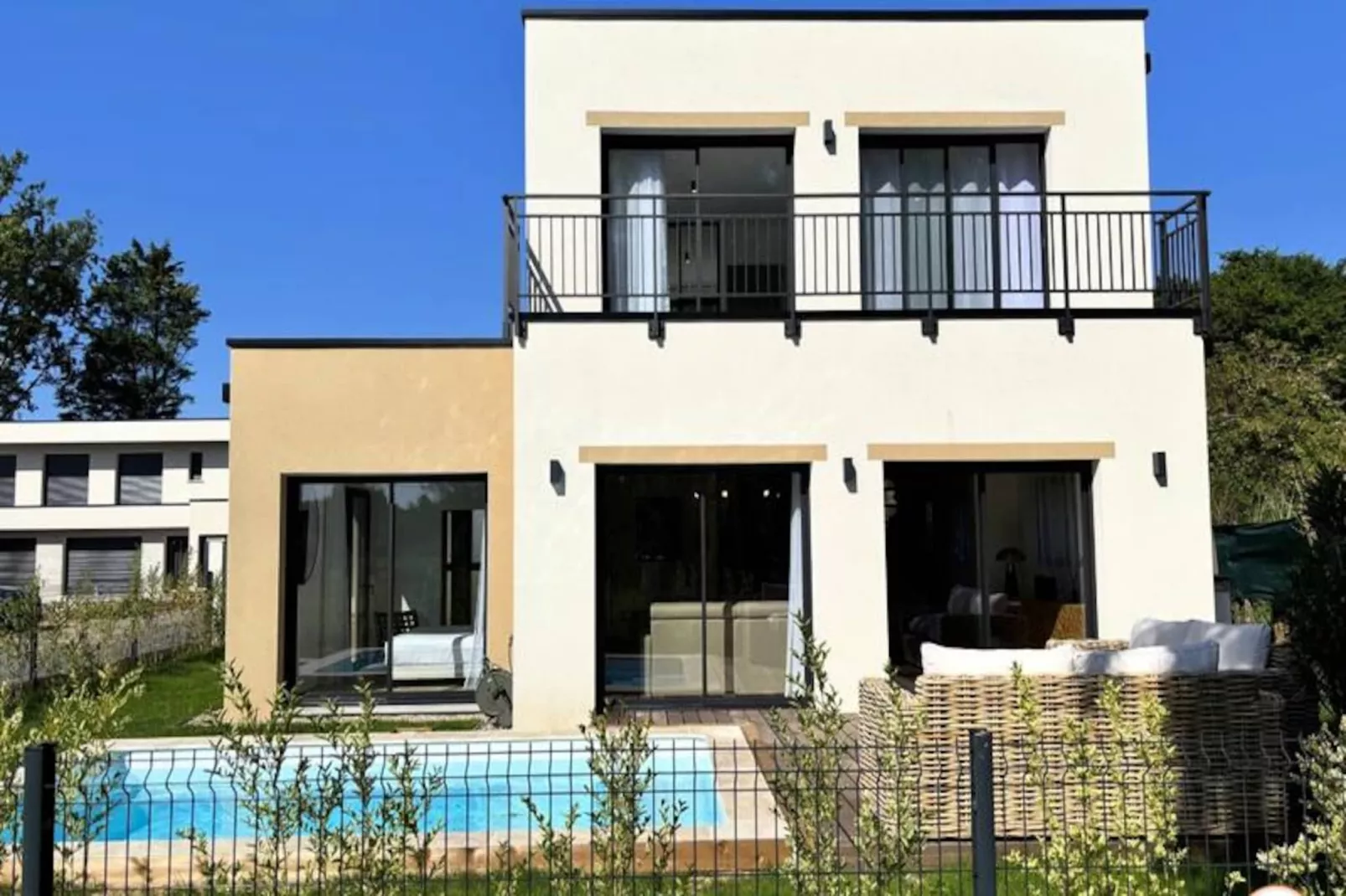 💎 La Villa Azura-Nicht zugeordnet