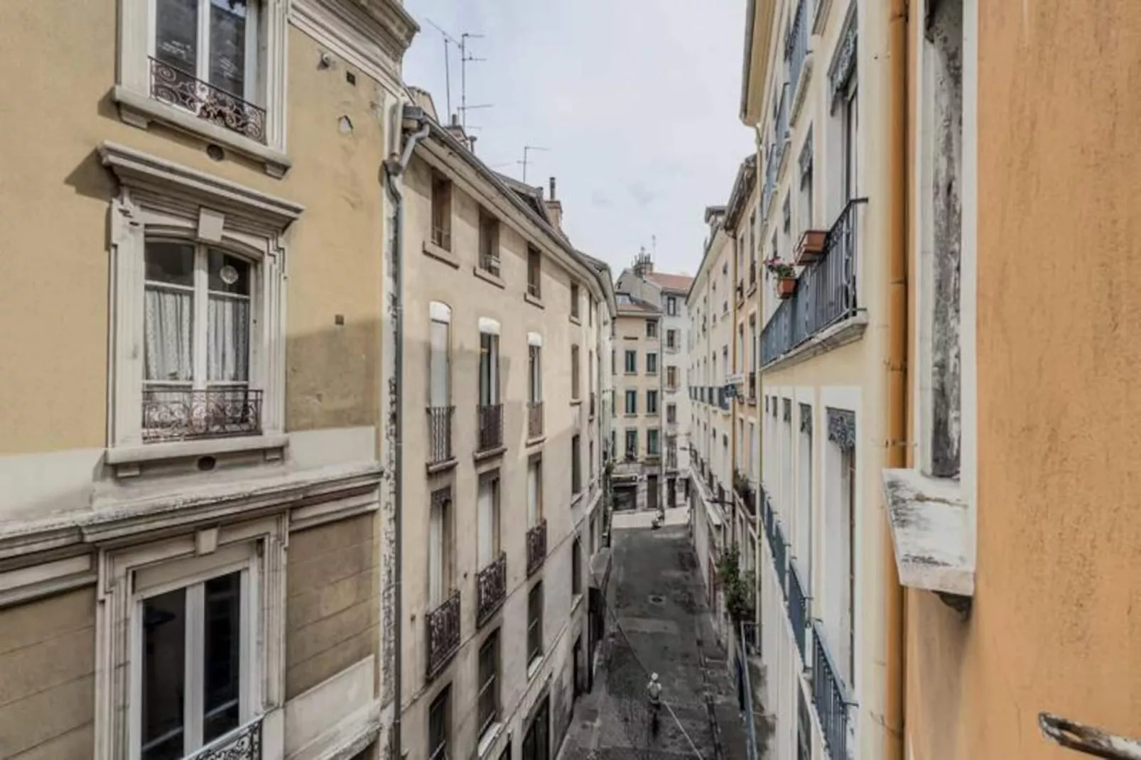 | L'escapade Des Clercs 💗-Untagged