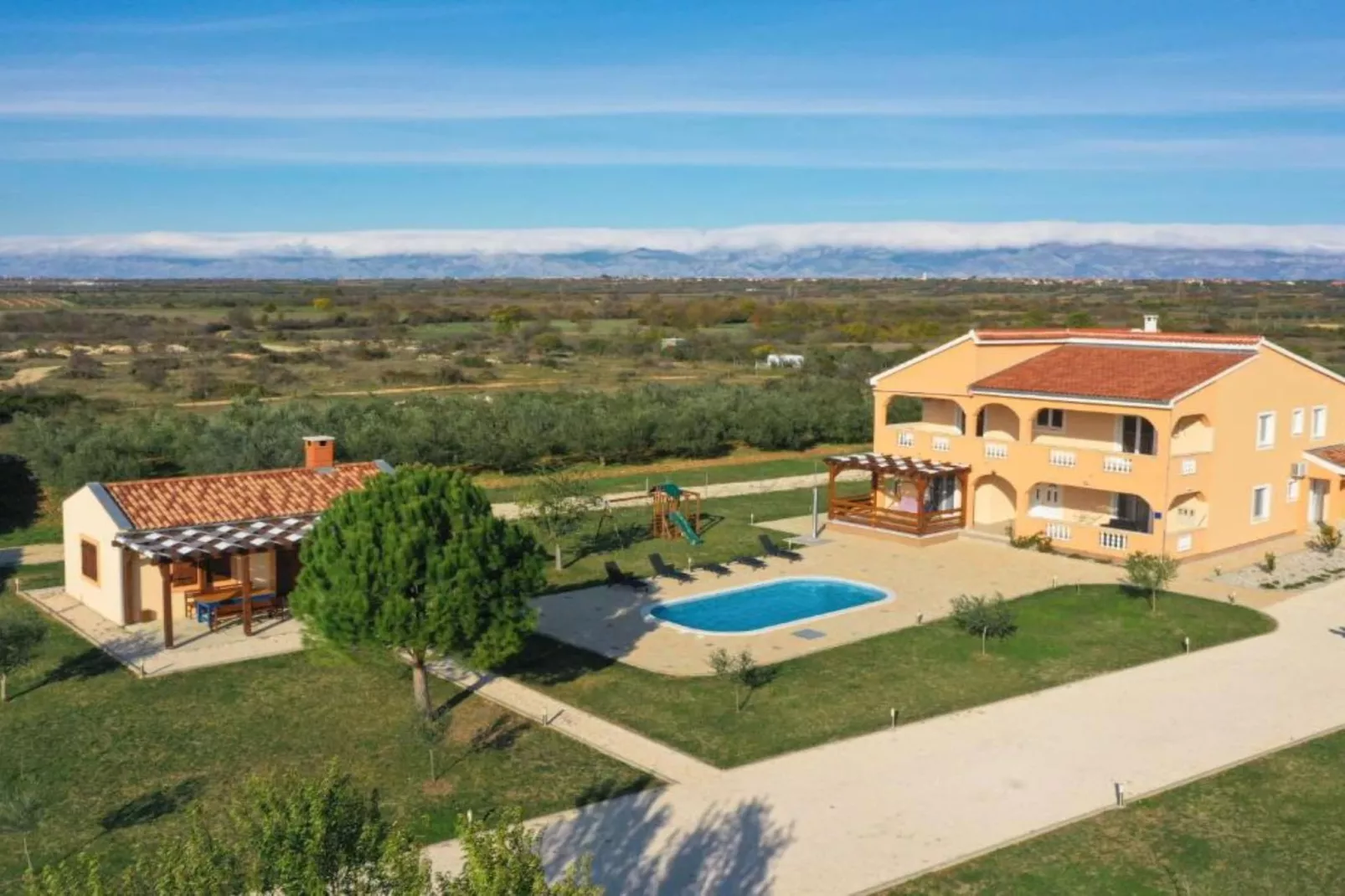 Villa Maja - Three bedroom villa with pool-Im Freien