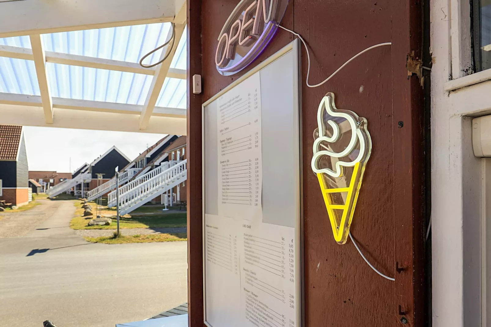 3 Vær. Havudsigt, Premium-Non tagué