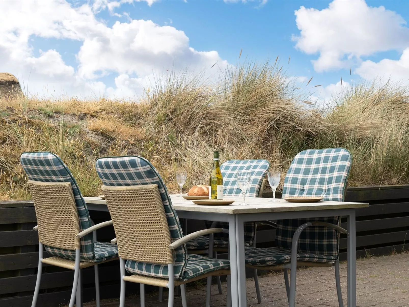 "Anselmi" - 450m from the sea-Outside