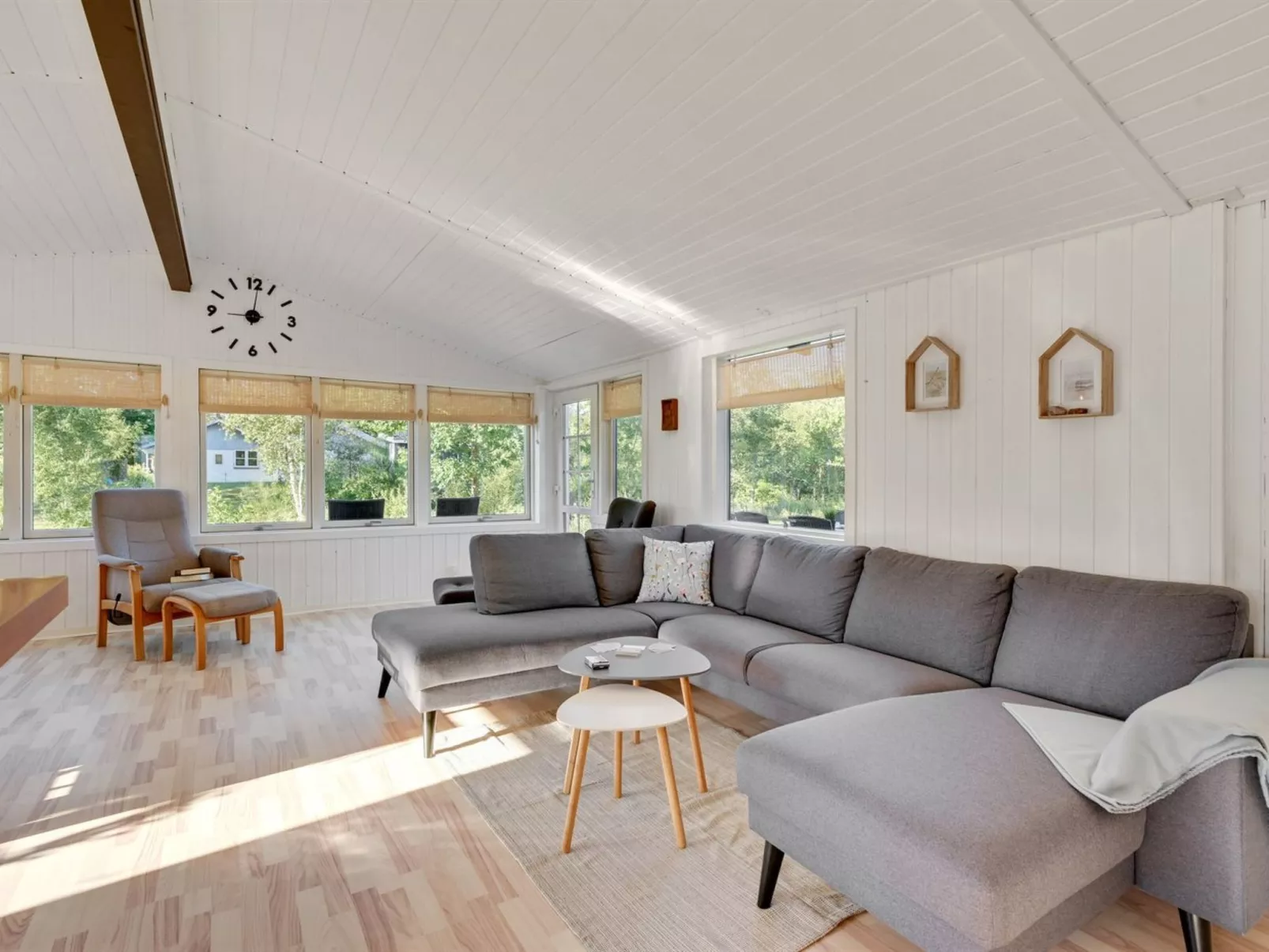 "Valdemar" - 350m to the fjord-Dedans