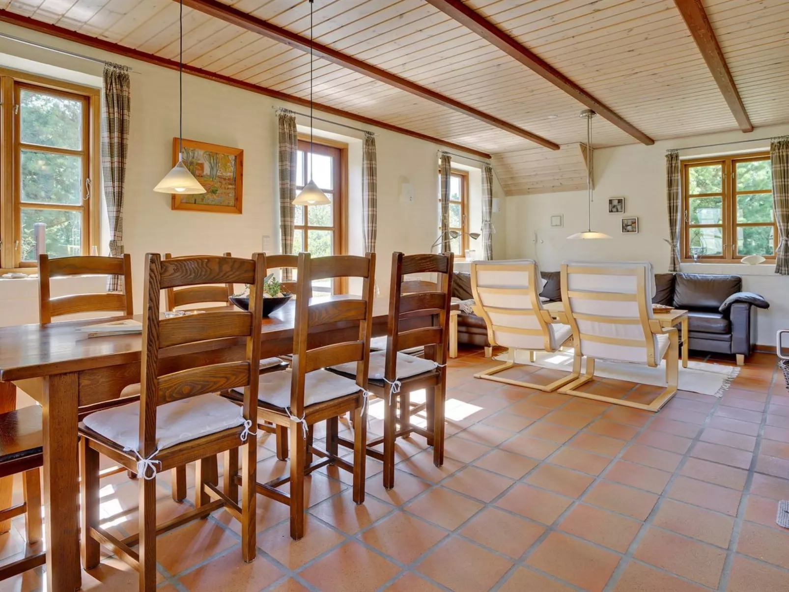 "Siegried" - 2.2km from the sea-Inside