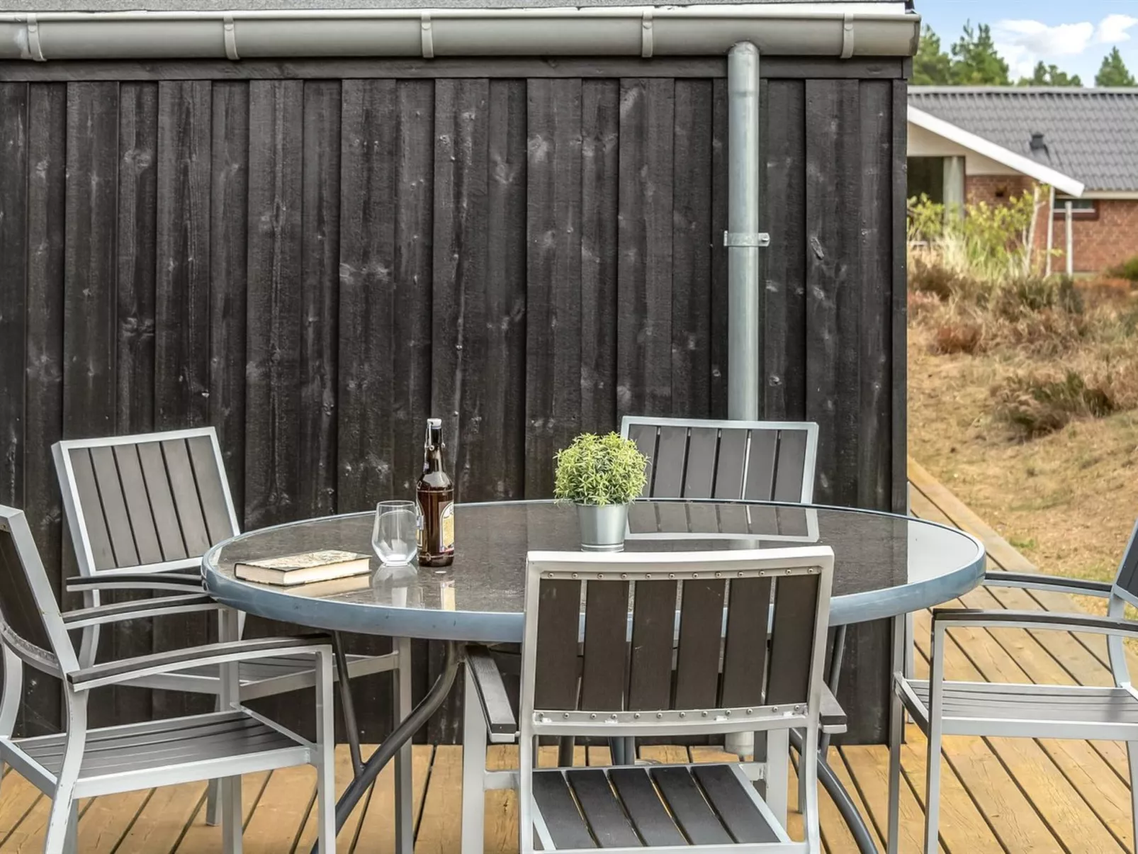 "Lav" - 3.8km from the sea-Dehors