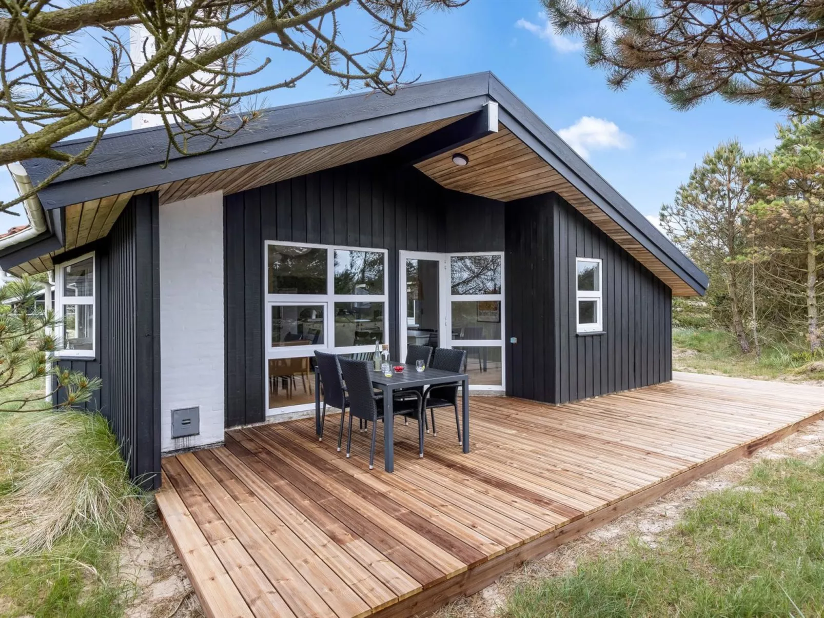 "Antto" - 900m from the sea-Outside