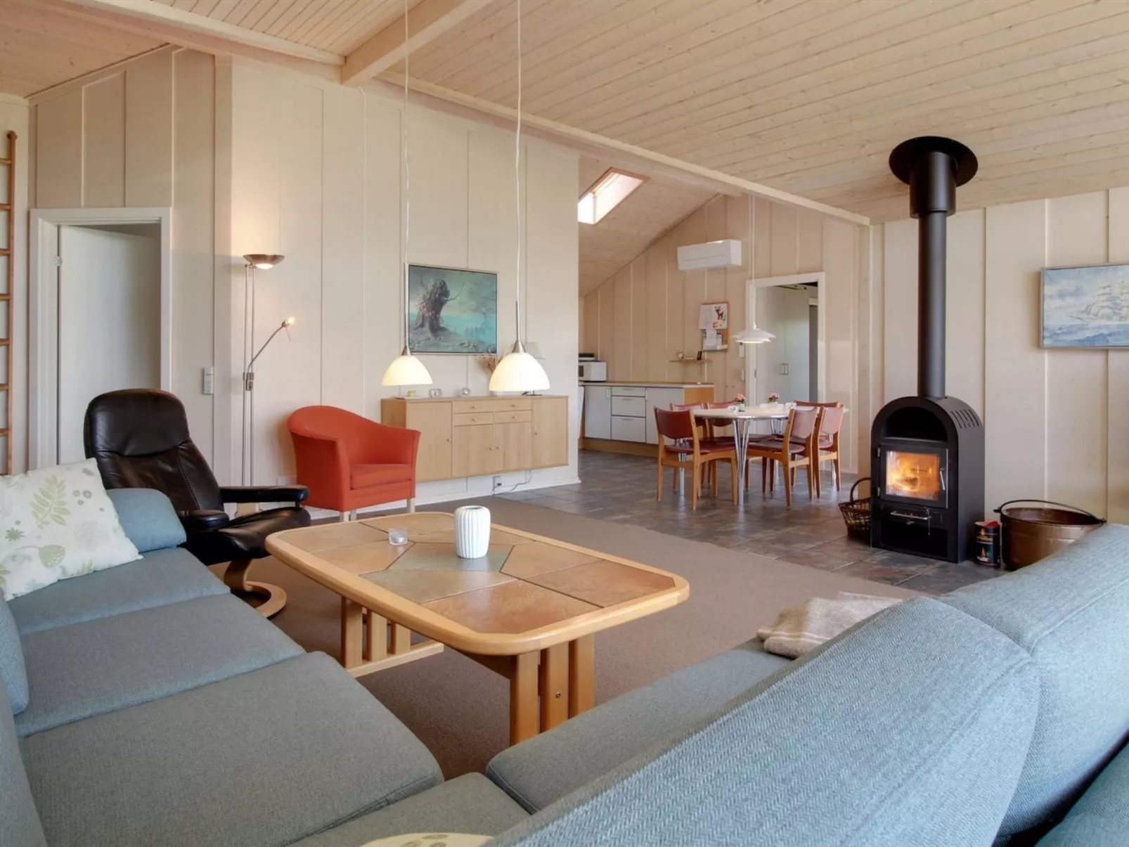 "Gundel" - 400m from the sea-Dedans